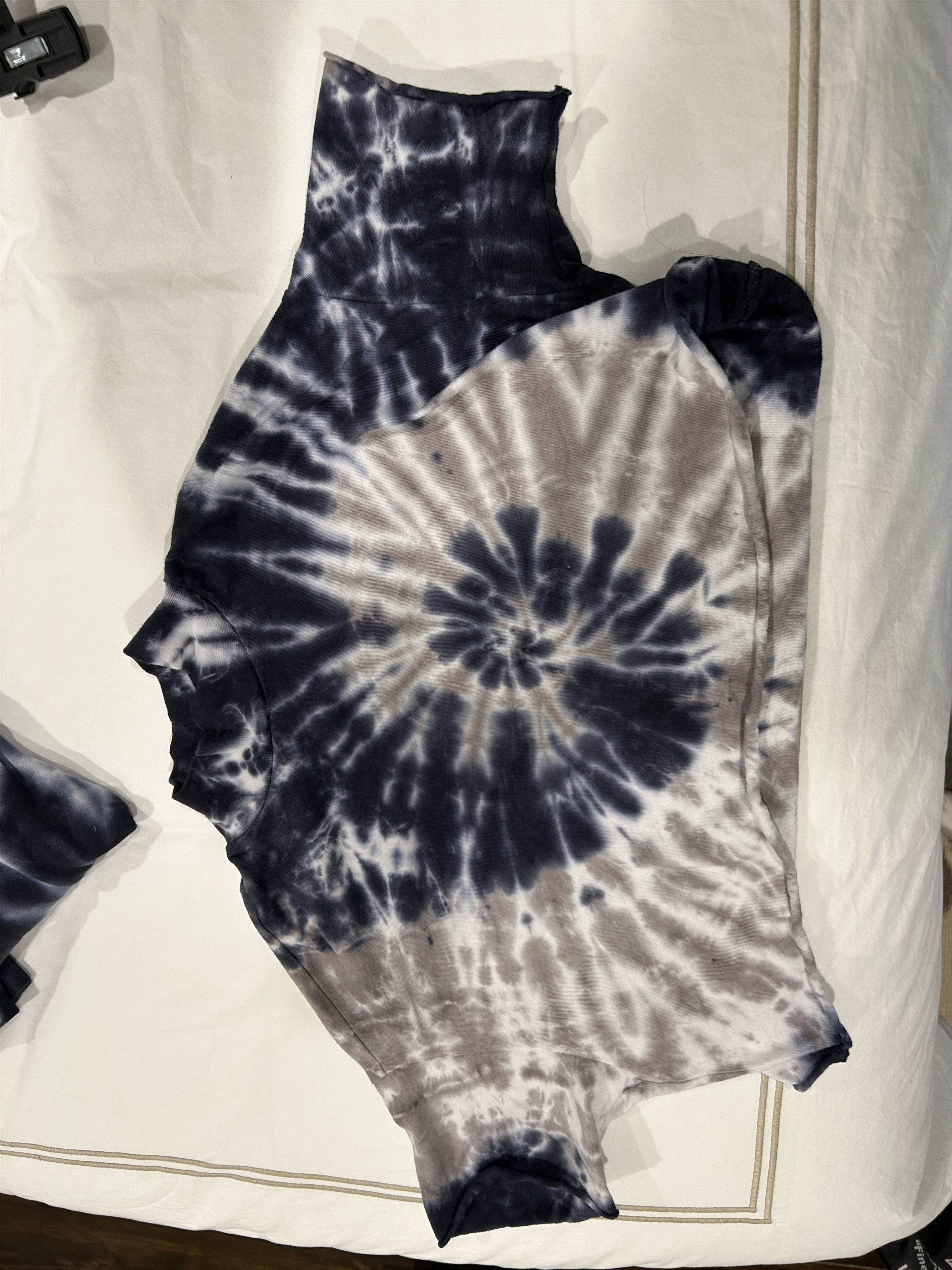 NSF NSF Mock Neck Oversize Cropped Tee | 100% Cotton | XS Size XS / US 0-2 / IT 36-38 - 4 Thumbnail