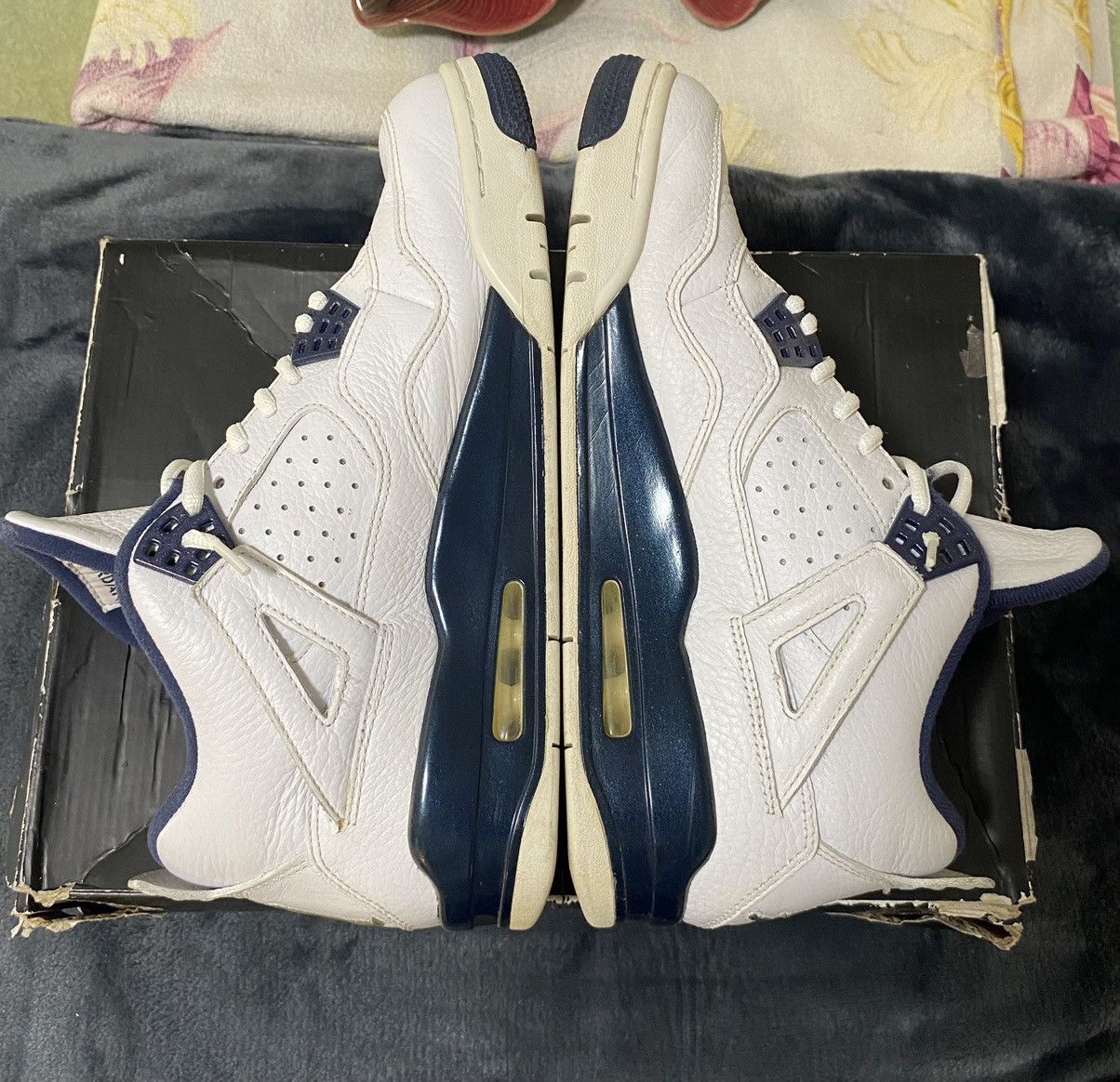 Jordan Brand Air Jordan 4 Columbia 2014 Release Men’s shoes Size US 10 / EU 43 - 6 Thumbnail
