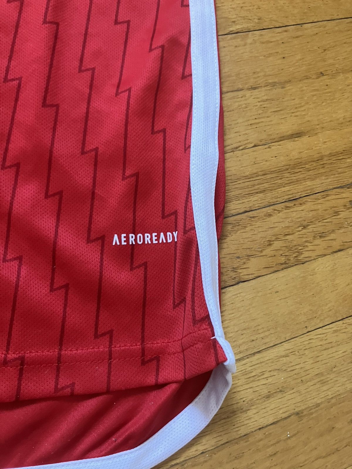 Adidas Arsenal 2023-2024 jersey Size US M / EU 48-50 / 2 - 2 Thumbnail