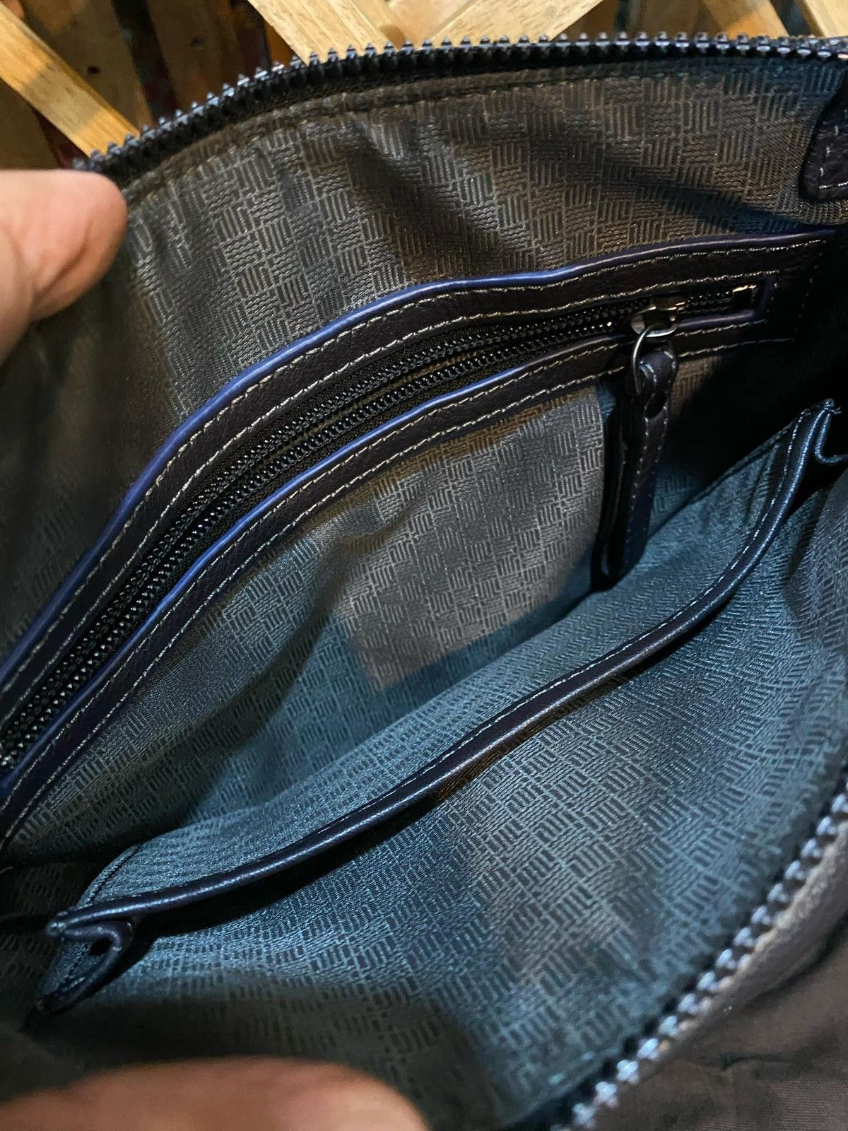 Lanvin Larvin Shoulder Bag Crossbody Bag Size ONE SIZE - 9 Thumbnail