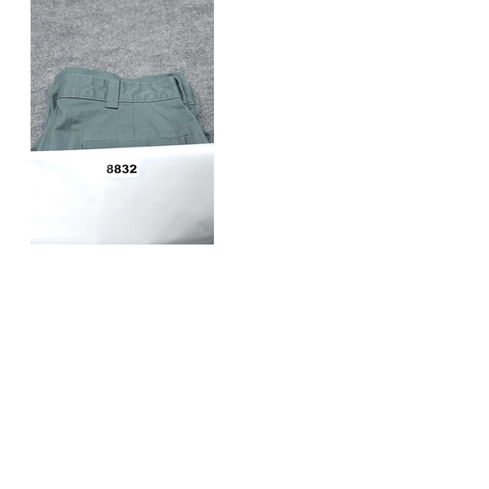 J.Crew J. Crew 9" Flex Chino Shorts Men's 30 Green NWT, Casual, Regular, Cotton, Flat Front, Slash Pocket, 9" Inseam, Green, Preppy, Summer, Spring, Men Size US 30 / EU 46 - 9 Thumbnail