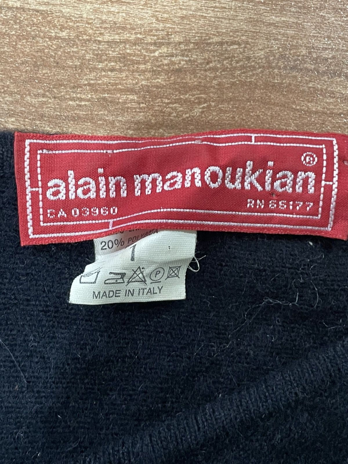 Other Alain Manoukian Vneck Blouse Size S / US 4 / IT 40 - 3 Thumbnail