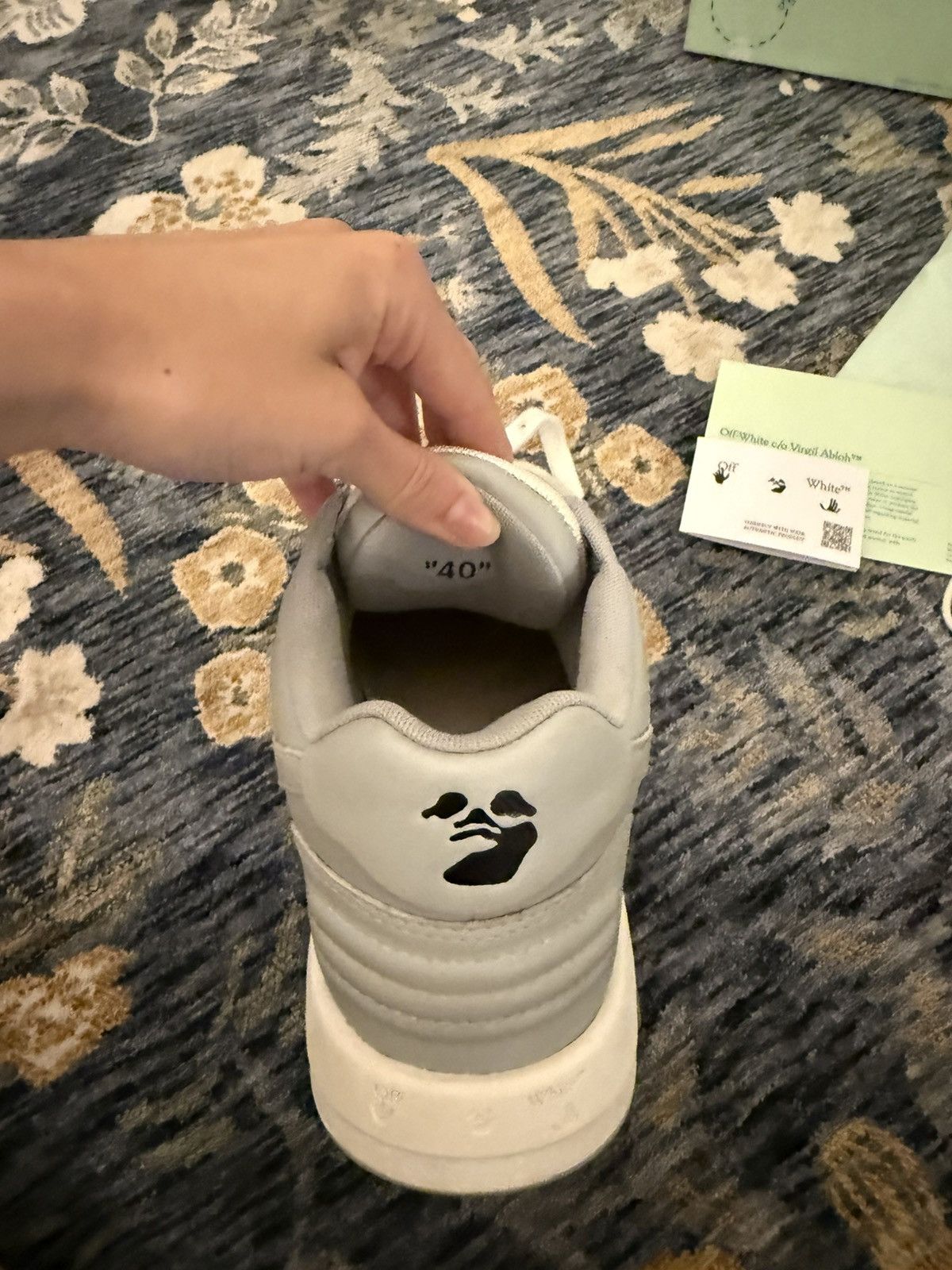 Off-White Off-white out of office Size US 8.5 / IT 38.5 - 9 Thumbnail