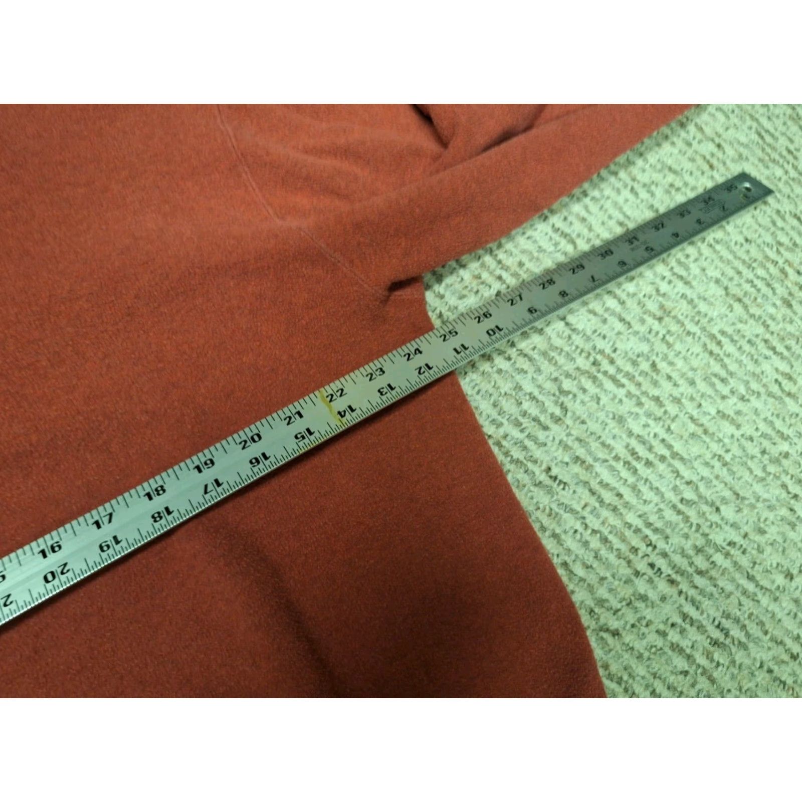 Peter Millar Peter Millar Sweater Mens L Pullover 1/4 Zip Burgundy Knit Sport Preppy Golf Casual Professional Outdoor Season Fall Winter Spring Summer Mens Size US L / EU 52-54 / 3 - 3 Thumbnail