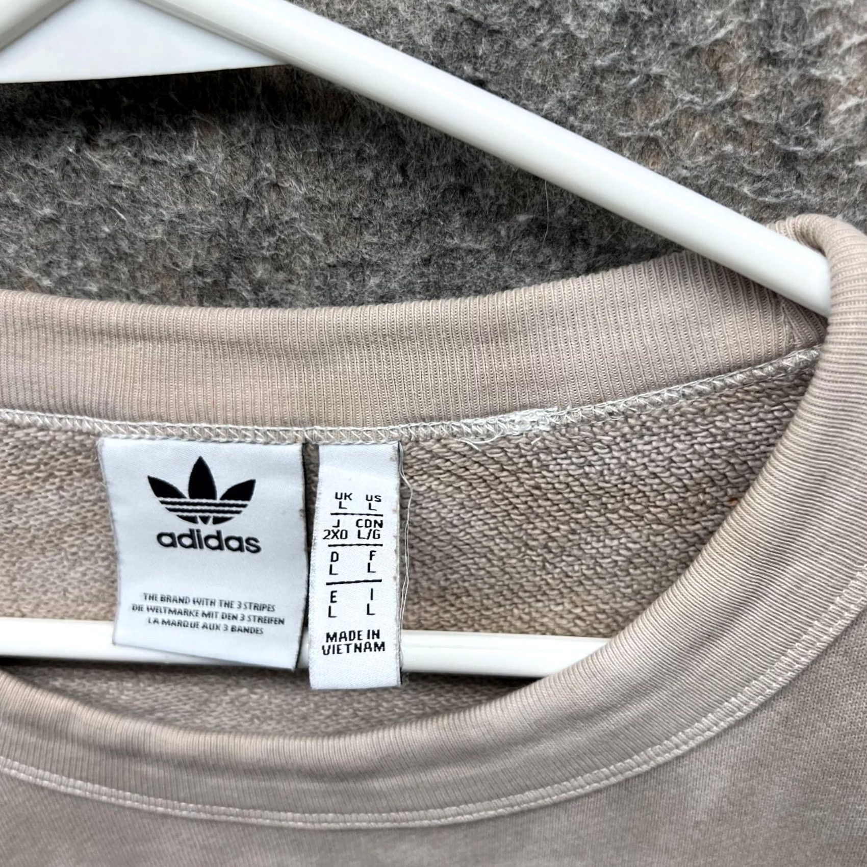 Adidas Adidas Sweater Women Large Ladies Khaki Pullover Tan Beige Crewneck Casual Size L / US 10 / IT 46 - 5 Thumbnail