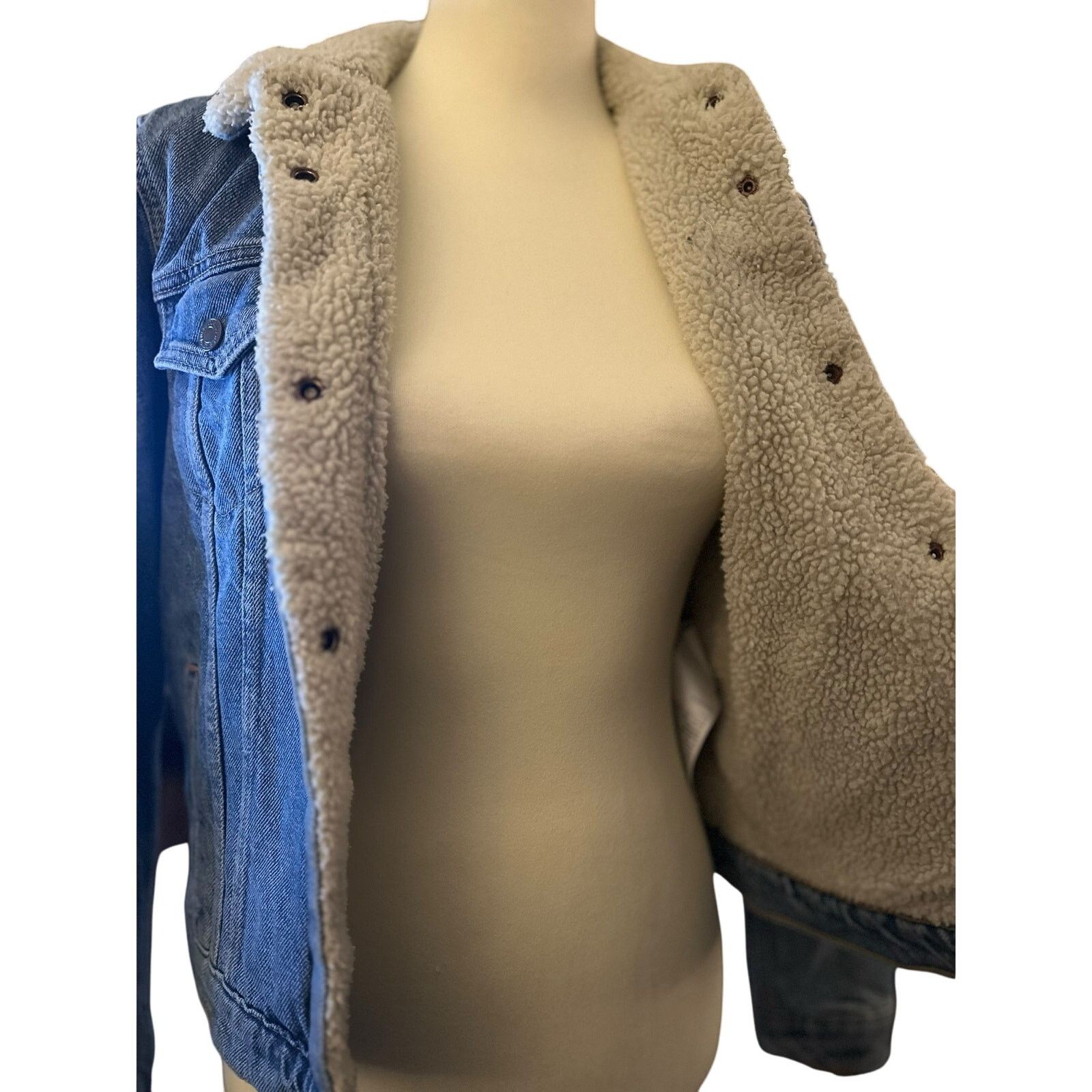 Levi's Levi's Original Sherpa Trucker Jacket, Size M Size M / US 6-8 / IT 42-44 - 8 Thumbnail