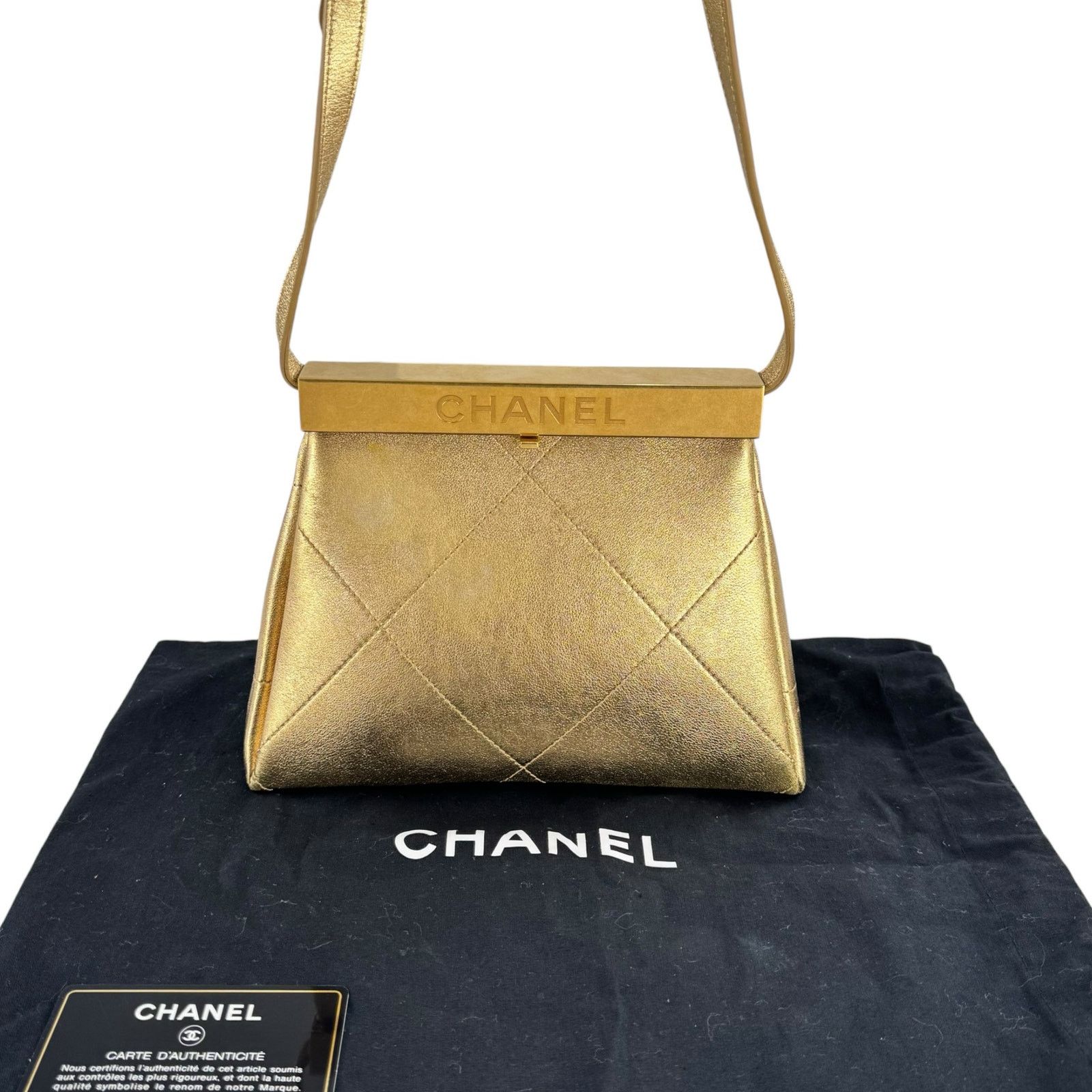 Chanel Chanel Matelassé Kiss Lock Frame Shoulder Bag Size ONE SIZE - 4 Thumbnail