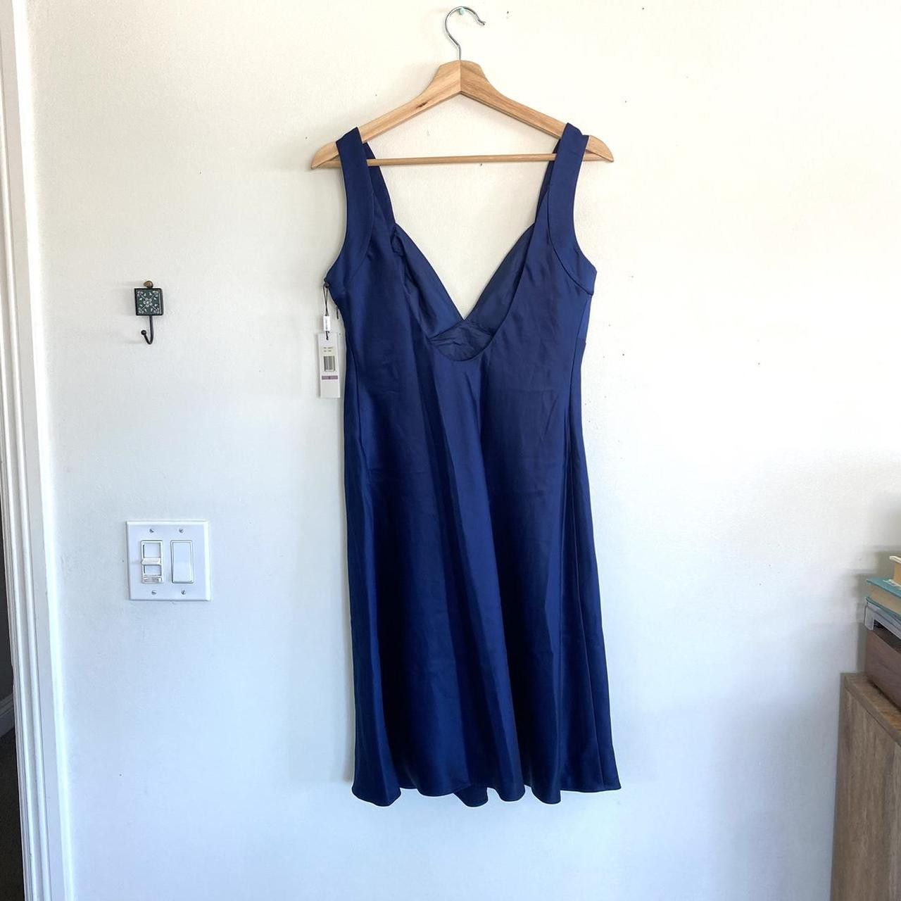 Calvin Klein CALVIN KLEIN NWT NAVY BLUE MIDI WOMENS 6 DRESS SILKY Y2K Size M / US 6-8 / IT 42-44 - 6 Thumbnail