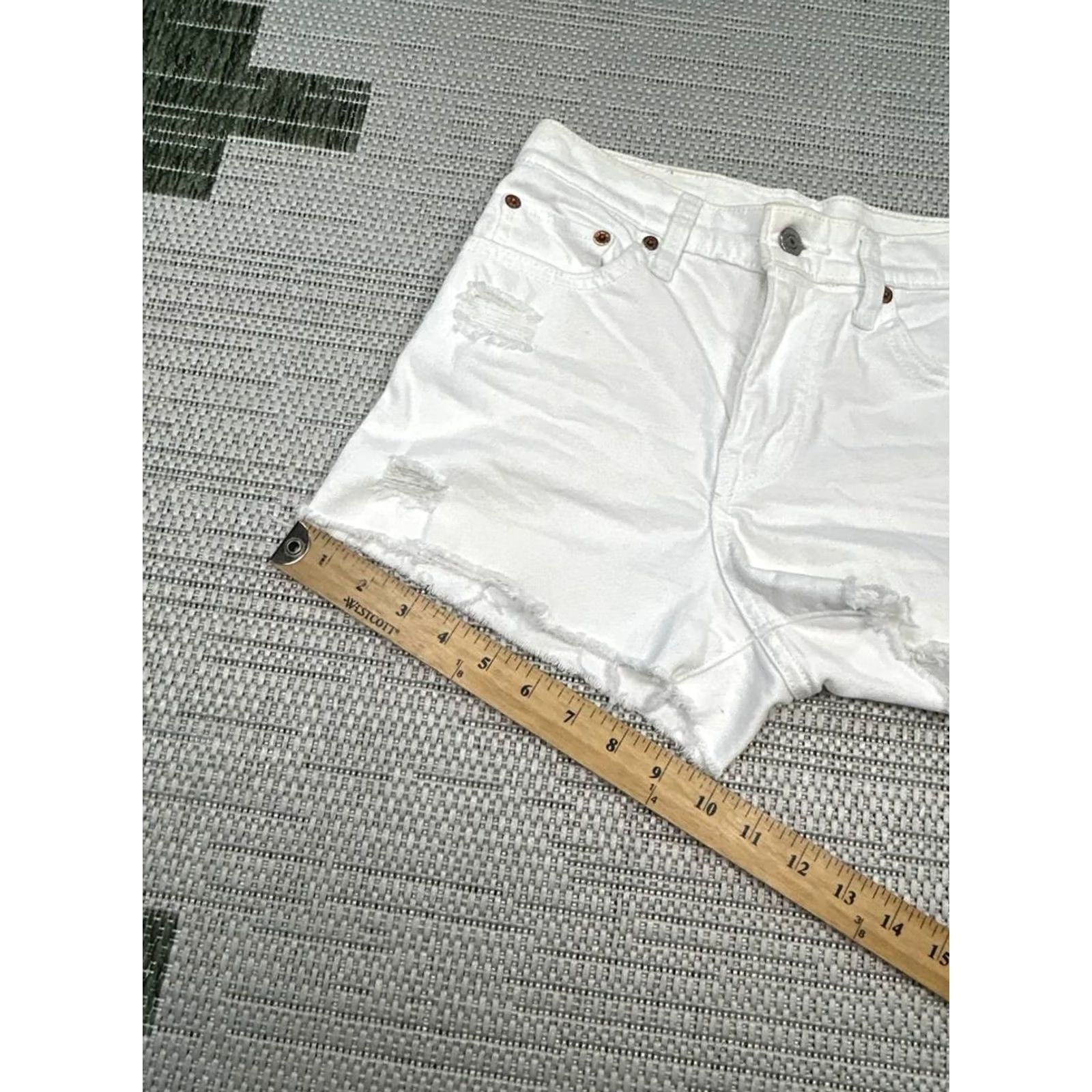 Levi's Levi'S Shorts Womens 25 White Denim Mid Rise Cut Offs Size 42" / US 20 - 7 Thumbnail