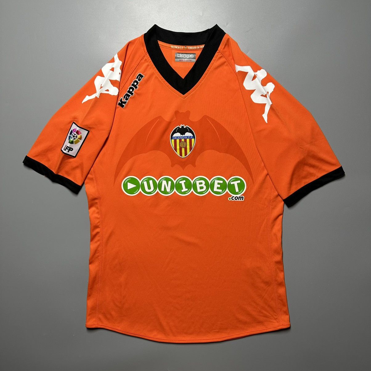 Kappa VALENCIA KAPPA 2010/2011 FOOTBALL AWAY JERSEY #10 MATA Size US M / EU 48-50 / 2 - 2 Thumbnail