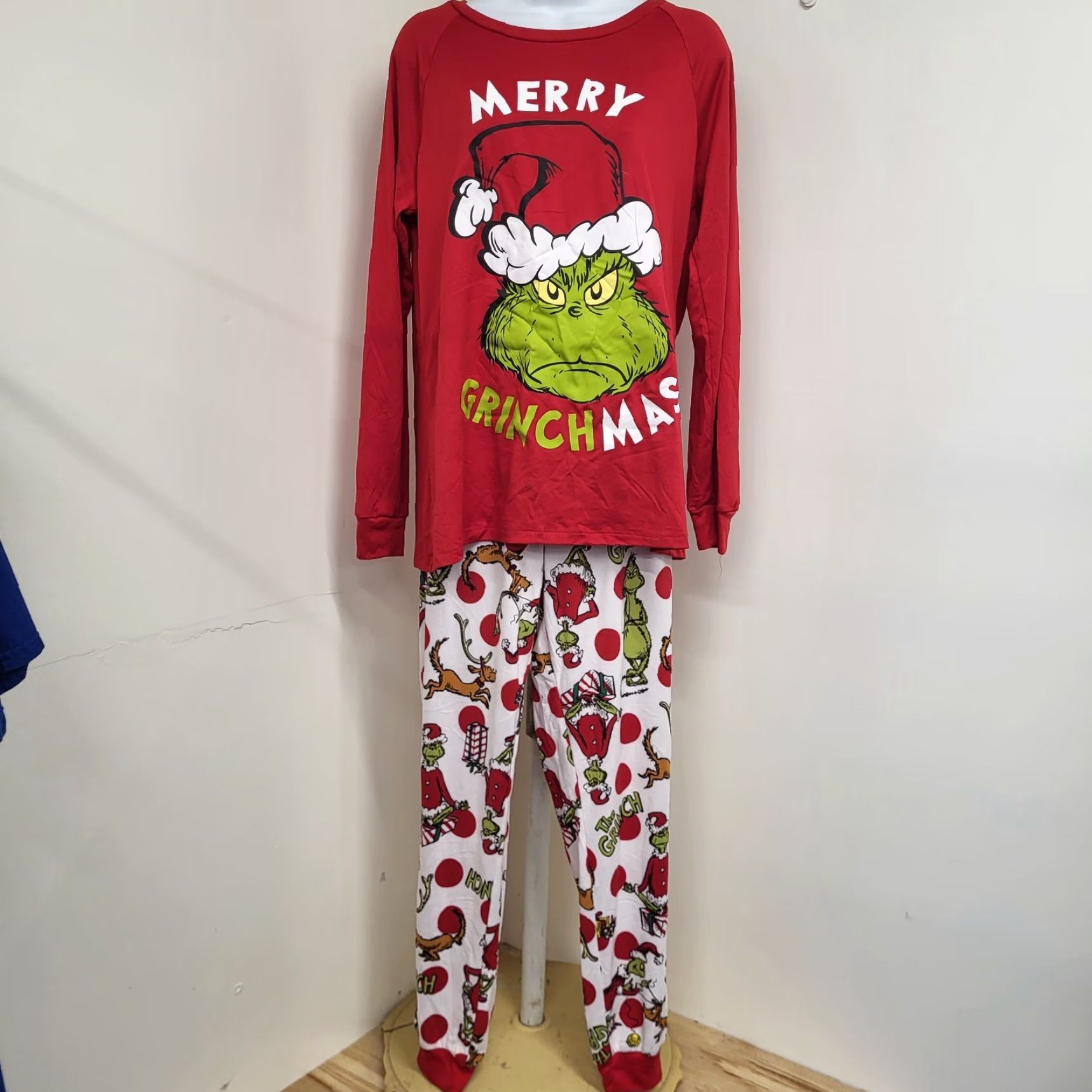 Vintage THE GRINCH DR.SEUSS Pajamas Women's Sz S Red/green Christmas 2 Piece Set Pajama Set Shirt? No. Size ONE SIZE - 2 Thumbnail