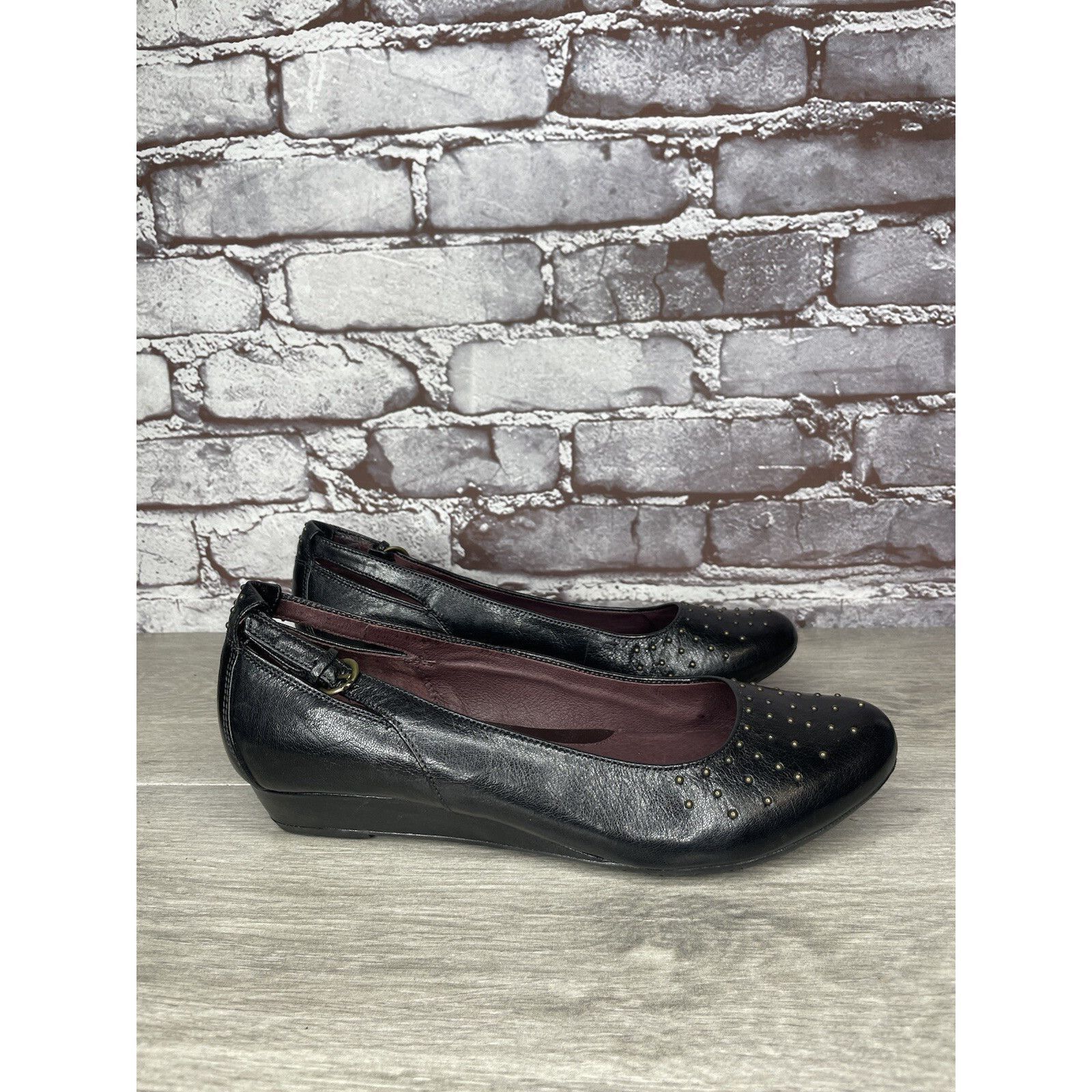 Clarks INDIGO BY CLARKS Black Lea Bishop Studded Slip On Strap Wedg Size US 8 / IT 38 - 12 Thumbnail