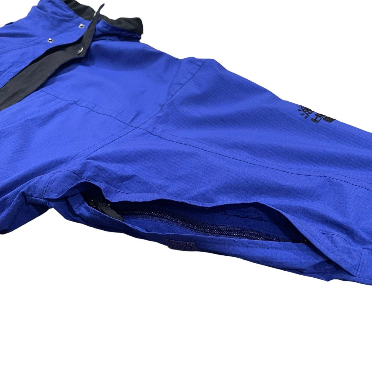 Goretex × Vintage Vintage HEAD Goretex Zipper Jacket Size US L / EU 52-54 / 3 - 11 Thumbnail