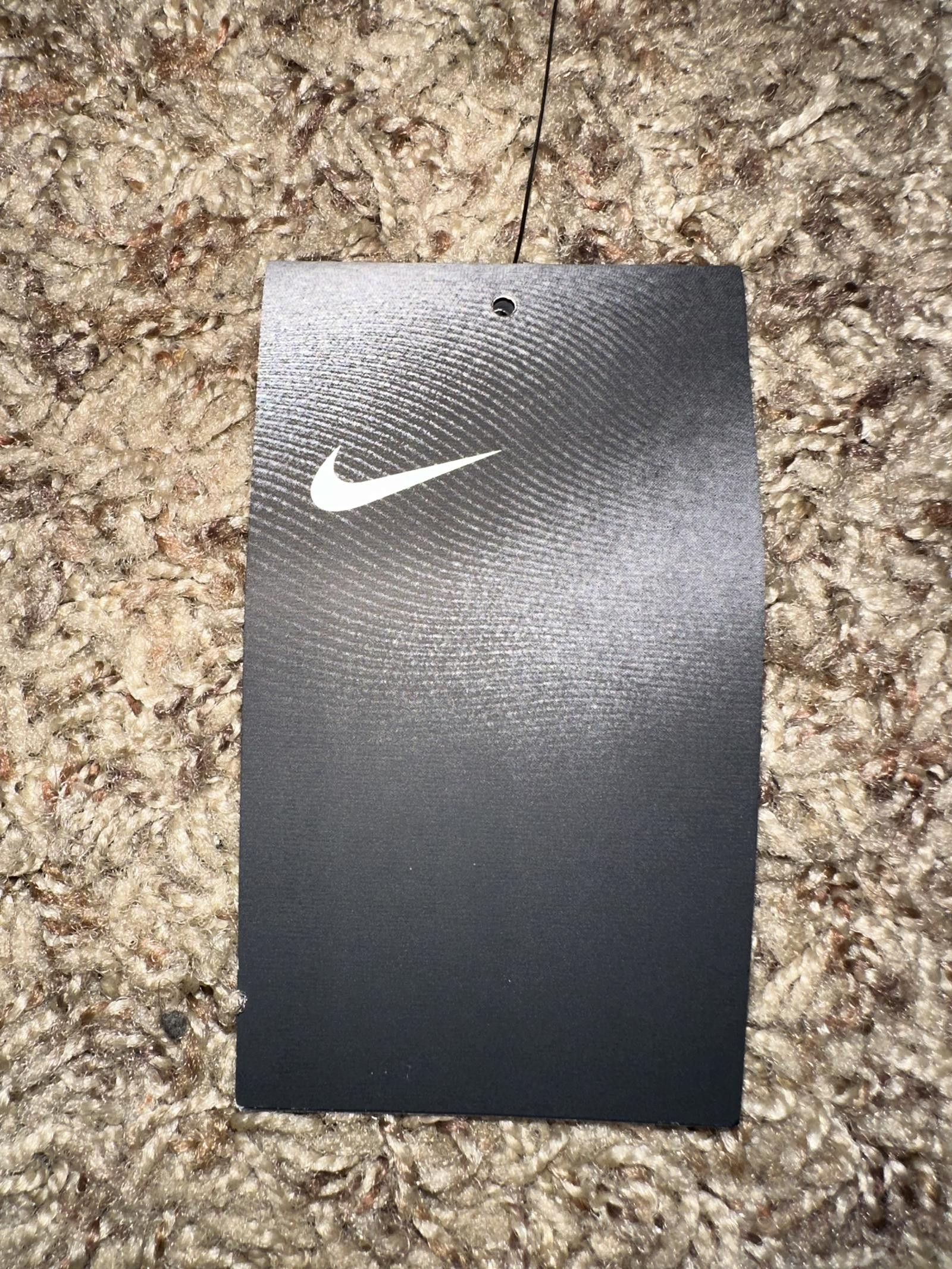 Nike Nike Unisex CHI Mount Carmel High School Franchise Brown Polos Size US XXL / EU 58 / 5 - 10 Thumbnail