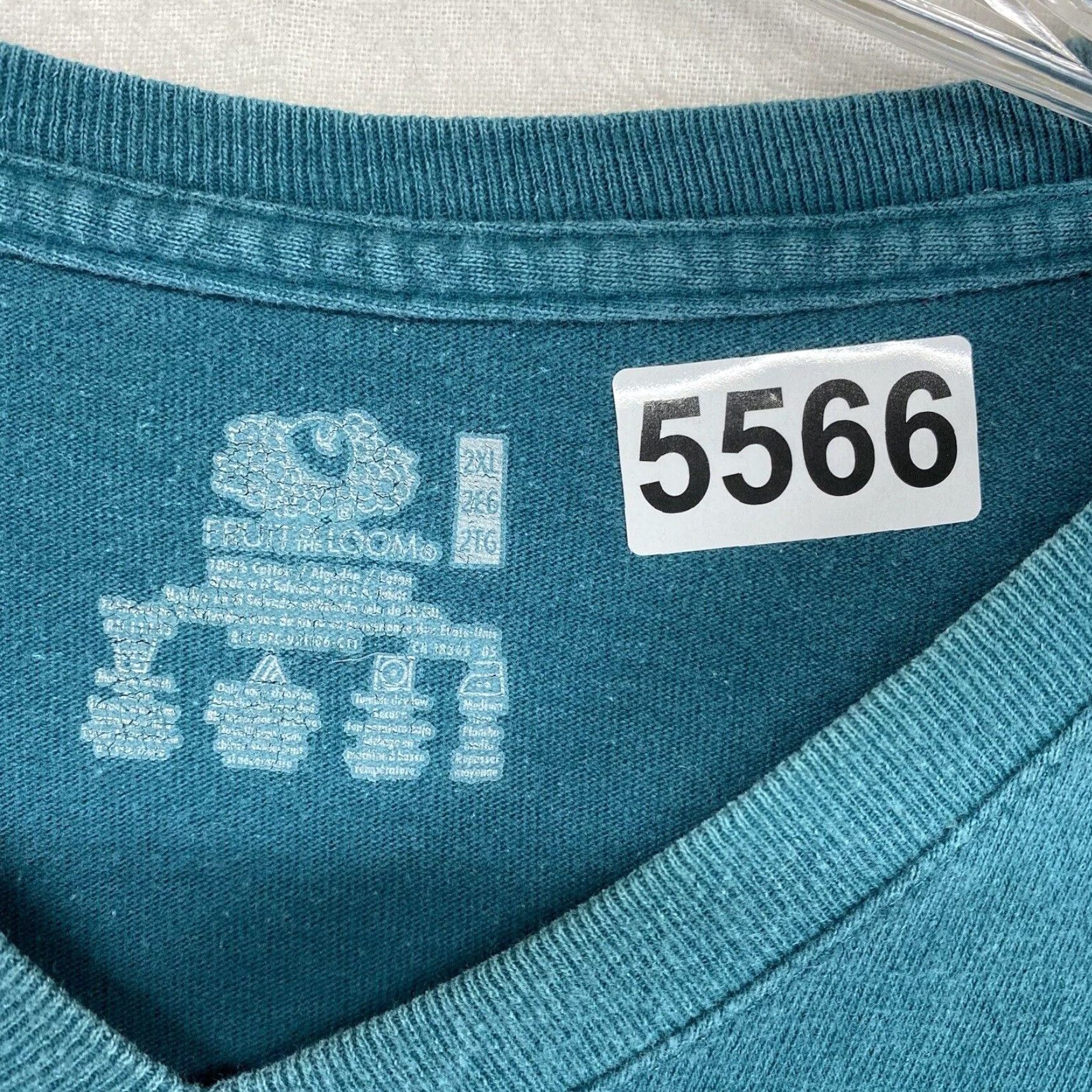 Vintage VINTAGE Blank Teal T-Shirt XL Cotton Knit V-Neck Short Sleeve 90s Grunge Stitch Mens Size US XL / EU 56 / 4 - 7 Thumbnail