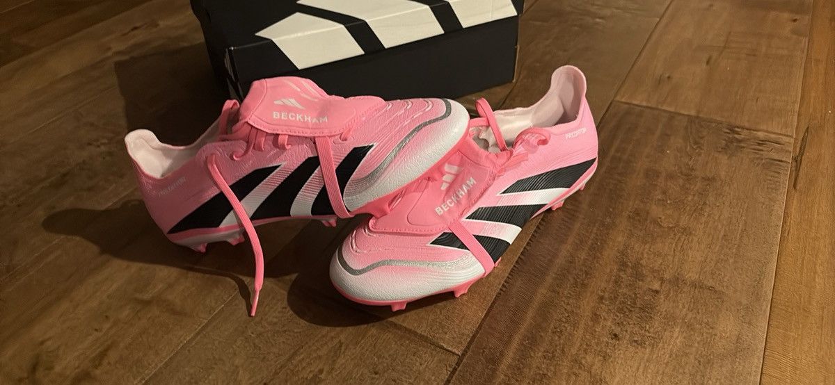 Adidas Adidas Predator David Beckham Size US 10 / EU 43 - 2 Thumbnail