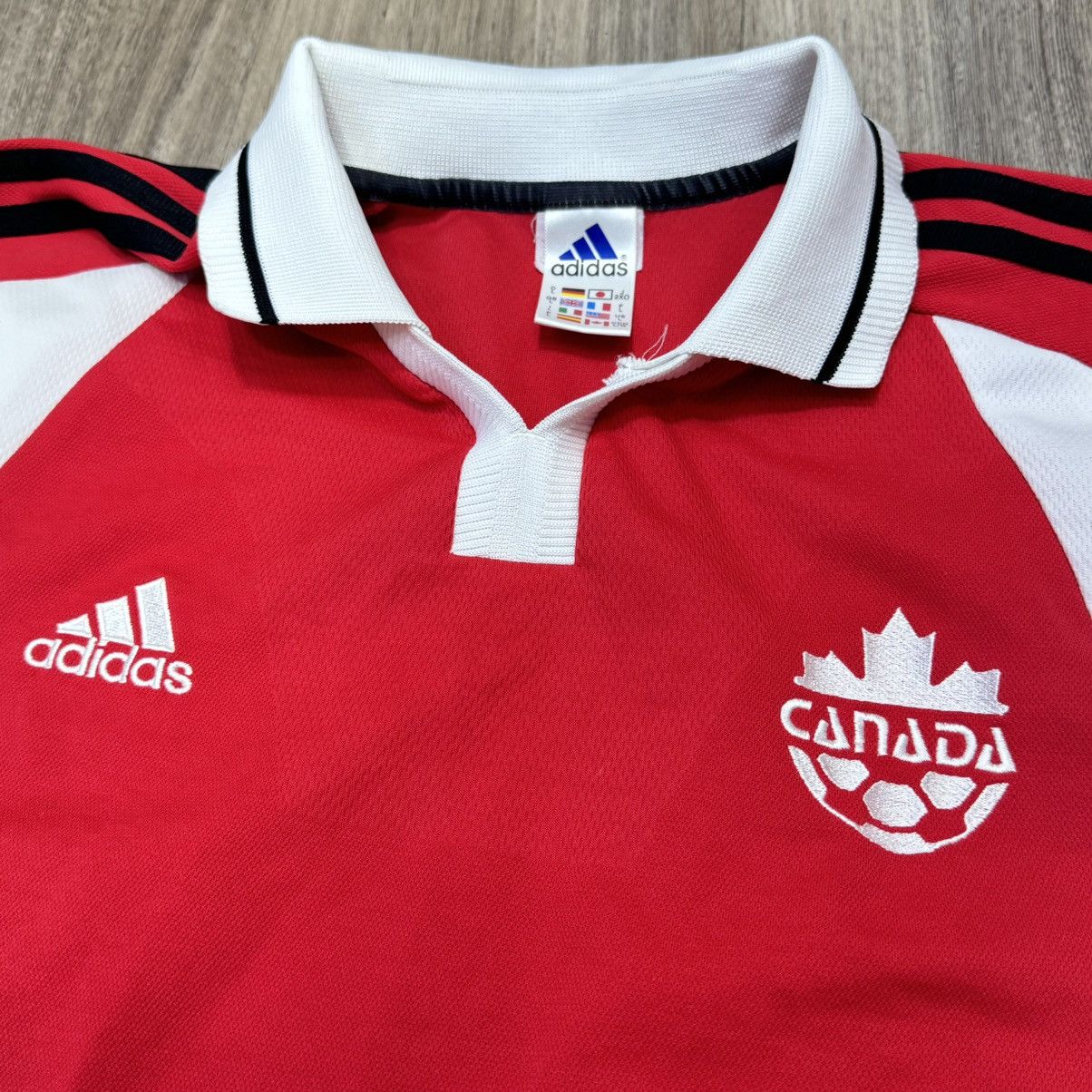 Adidas Canada 2000s 00/02 home shirt Size US L / EU 52-54 / 3 - 3 Thumbnail