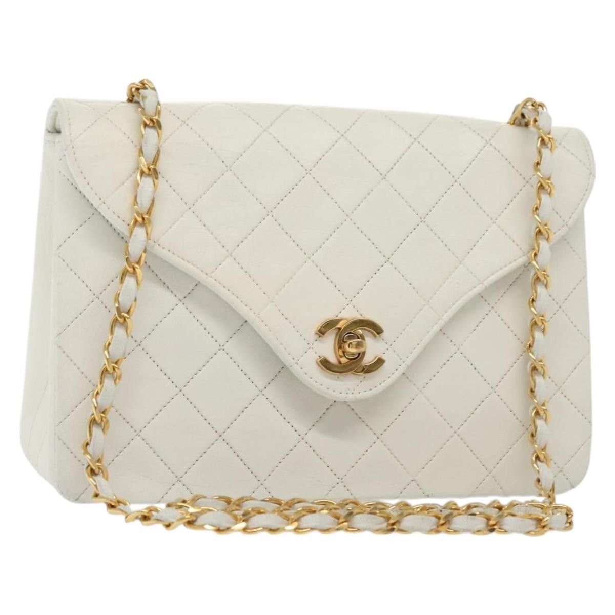 Chanel Chanel Chain Flap Shoulder Bag Quilted Lambskin Size ONE SIZE - 1 Thumbnail
