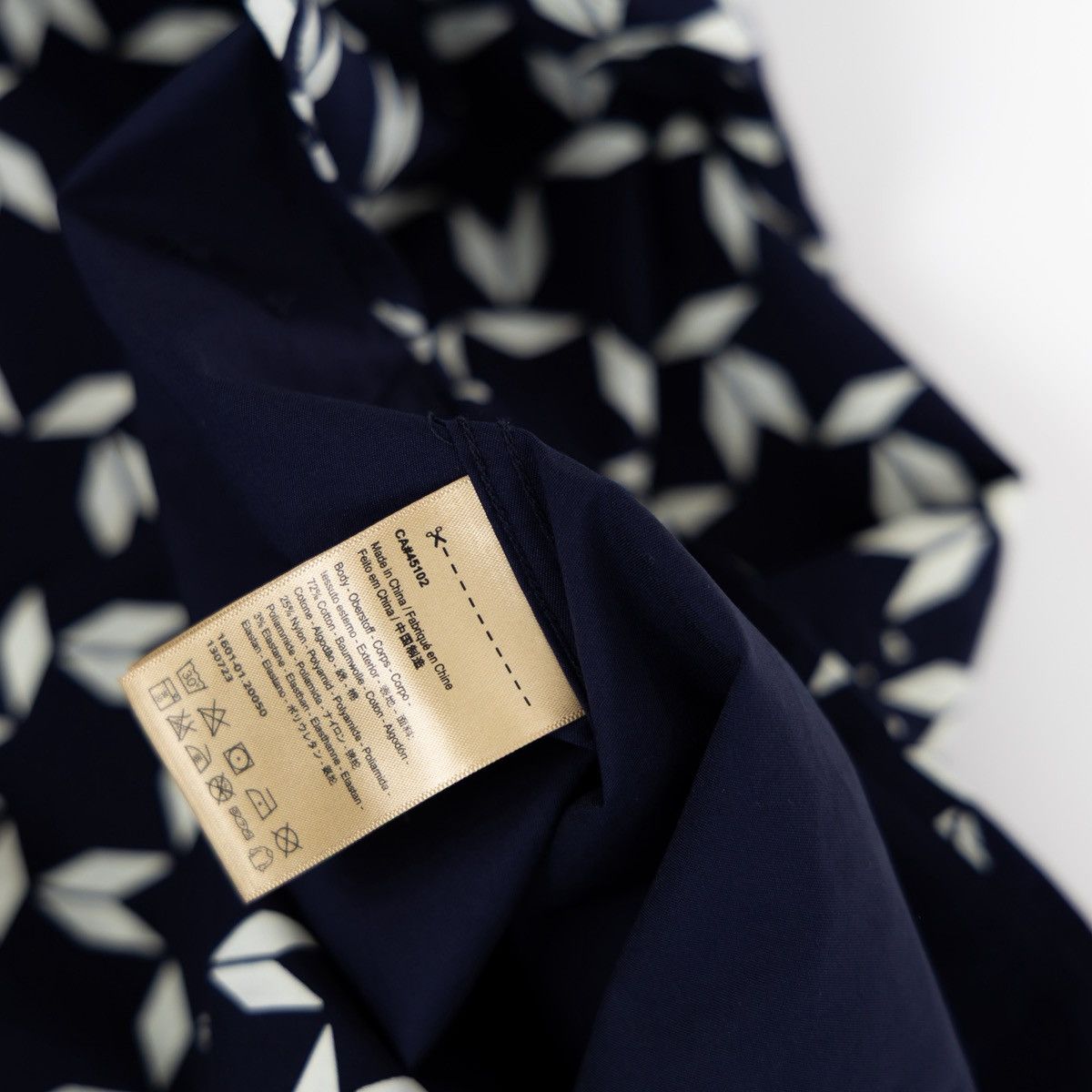 Scotch & Soda Scotch & Soda Mens Navy Geometric Print Shirt LS Button Up Size US L / EU 52-54 / 3 - 7 Thumbnail