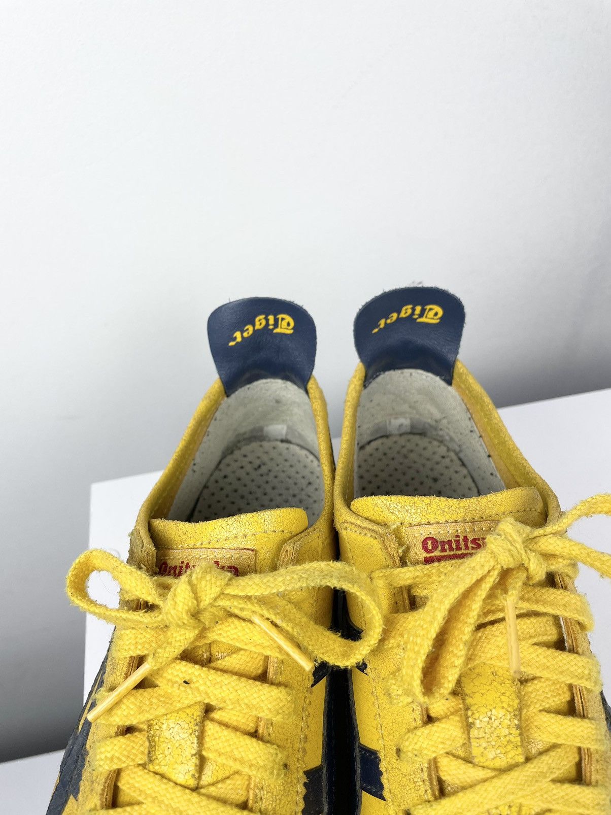 Onitsuka Tiger Vintage Asics Onitsuka Tiger Mexico 66 Yellow Flats Sneakers Size US 9 / EU 42 - 6 Thumbnail