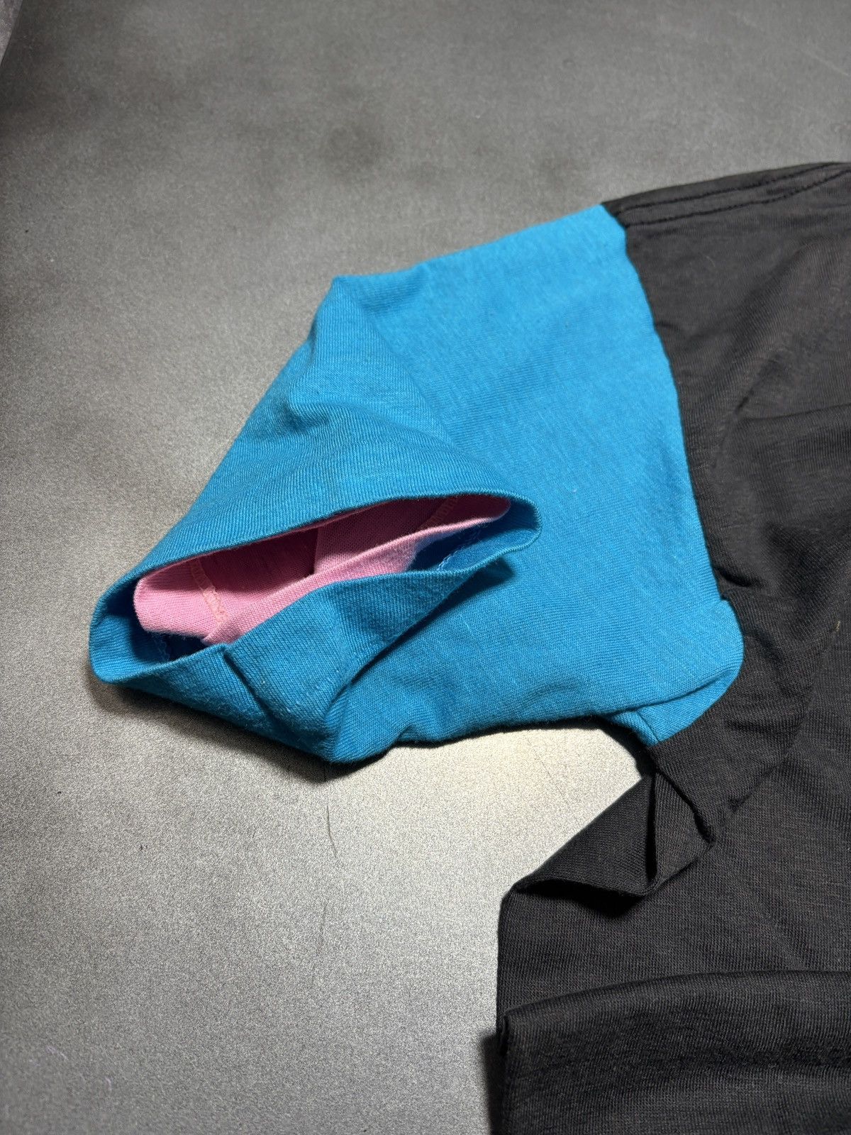 Vintage 1980s Two Tone Twofer Tee Vintage Made in USA Double Sleeve Size US S / EU 44-46 / 1 - 3 Thumbnail