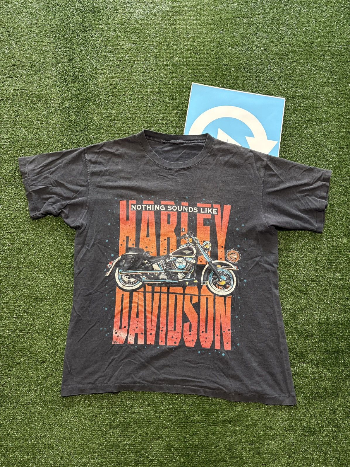 VINTAGE 90s HARLEY DAVIDSON SUN FADED TEE