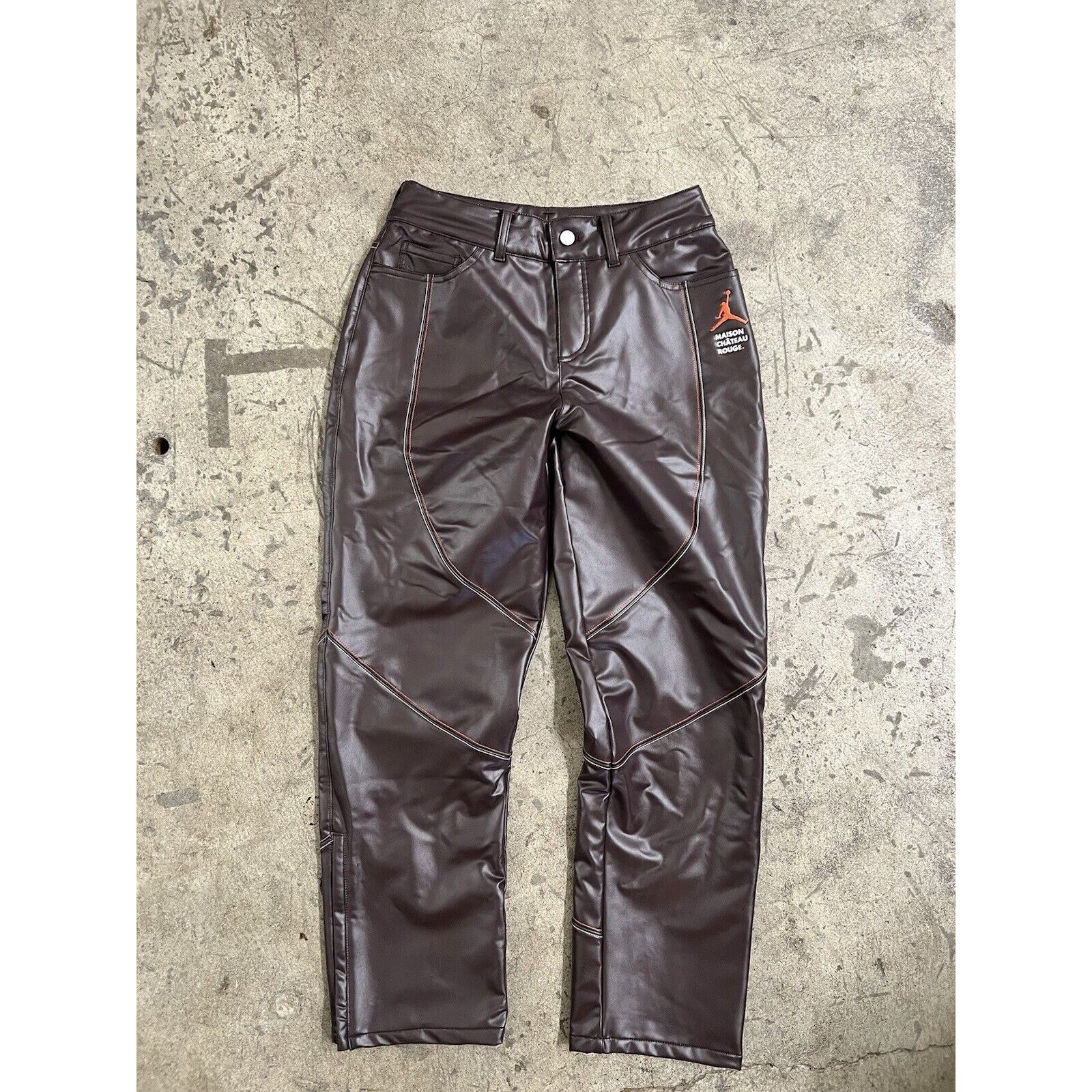 Jordan Brand 29x29 Authentic Jordan Brand Maison Chateau Rouge Pleather 6 Size 28" / US 6 / IT 42 - 3 Thumbnail
