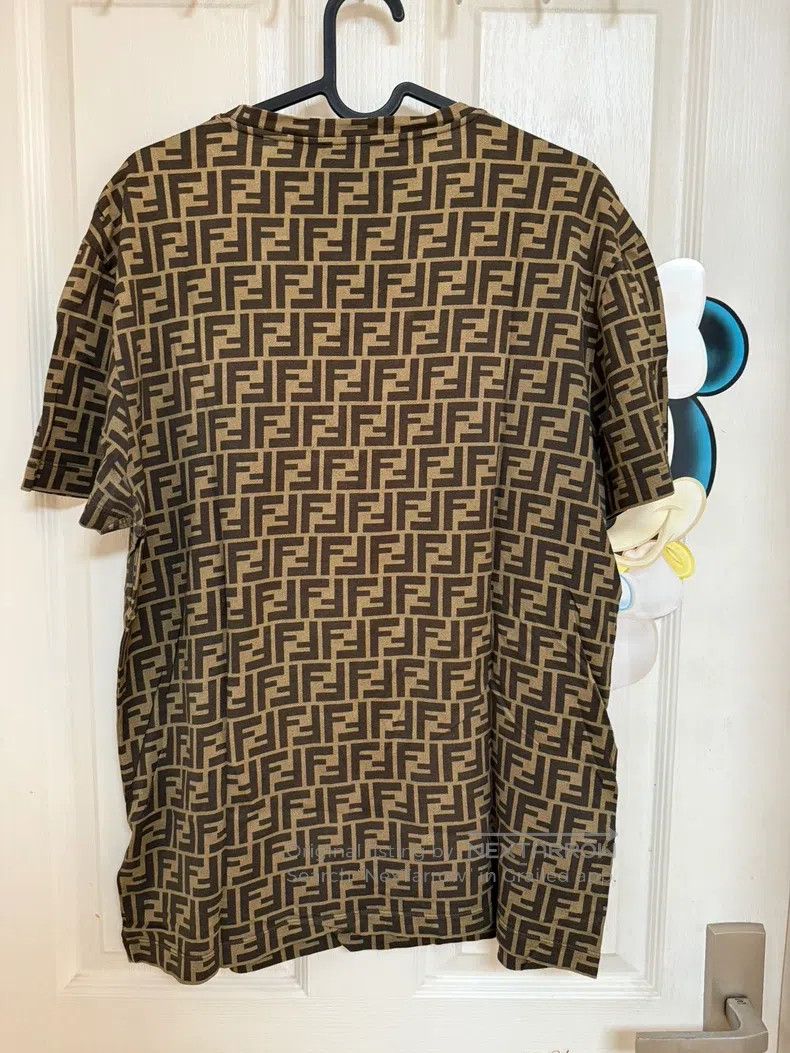 Versace Versace Co-branded T-shirt Size US M / EU 48-50 / 2 - 2 Thumbnail