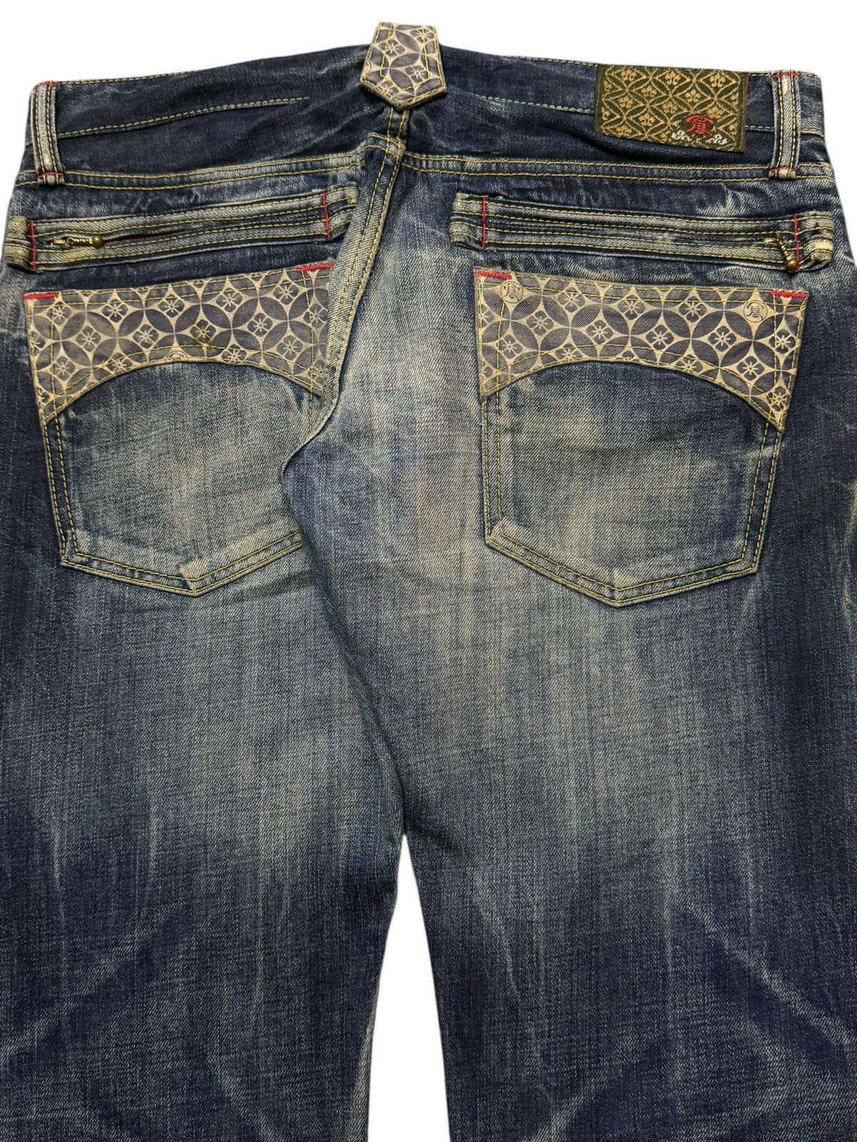 Eternal Vintage Japan Eternal Mud Wash Faded Whisker Straight Leg Size US 35 - 5 Thumbnail