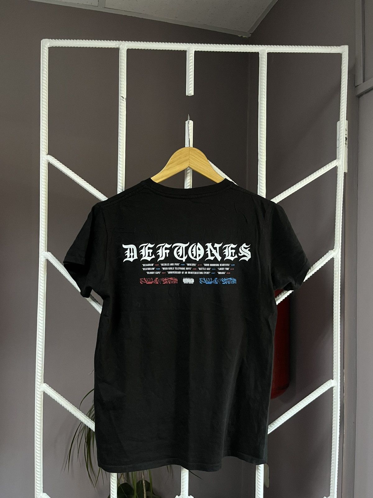 Band Tees Deftones Album Tee Size US S / EU 44-46 / 1 - 4 Thumbnail