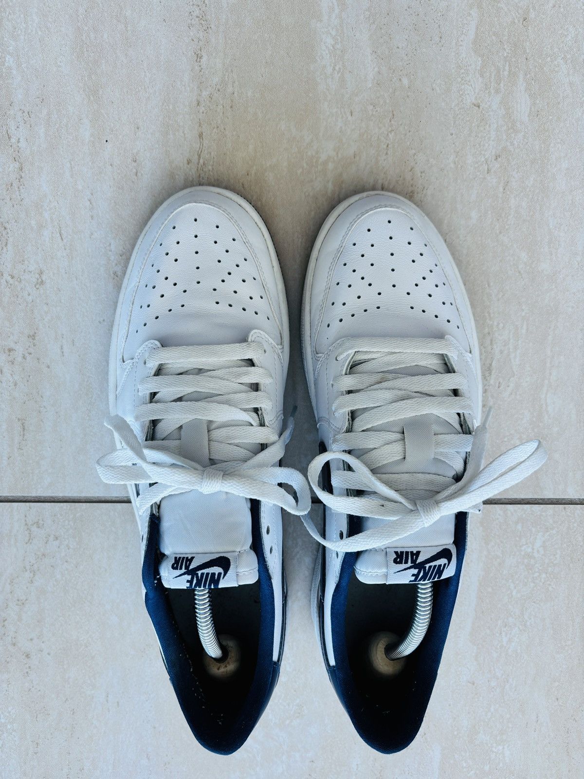 Jordan Brand × Nike NIKE JORDAN 1 LOW OG Size US 10 / EU 43 - 2 Thumbnail