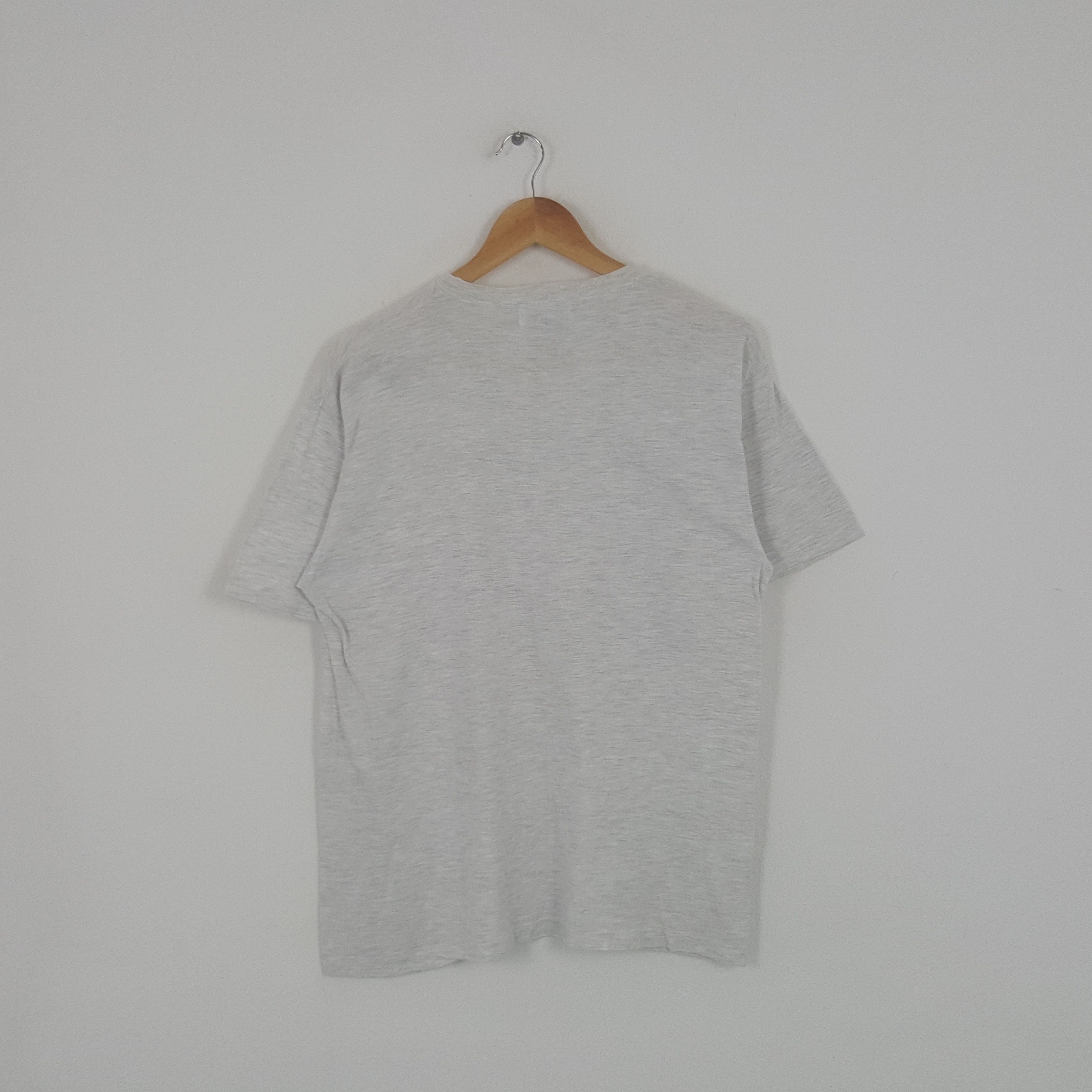 Vintage Vintage James Dean American Singer Songwriter Tshirt Size US M / EU 48-50 / 2 - 3 Thumbnail