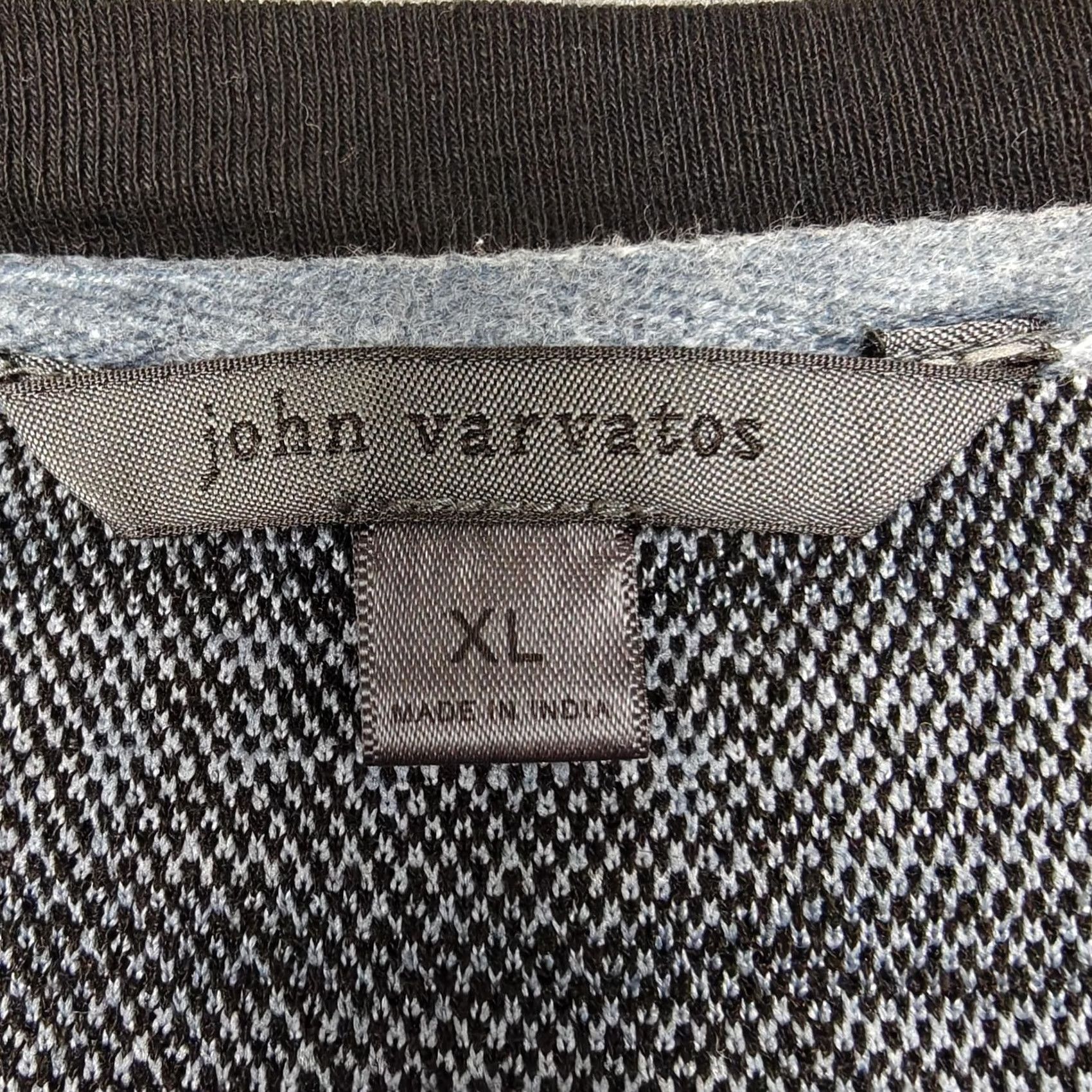 John Varvatos - "John Varvatos" - Key brand Size US XL / EU 56 / 4 - 3 Thumbnail