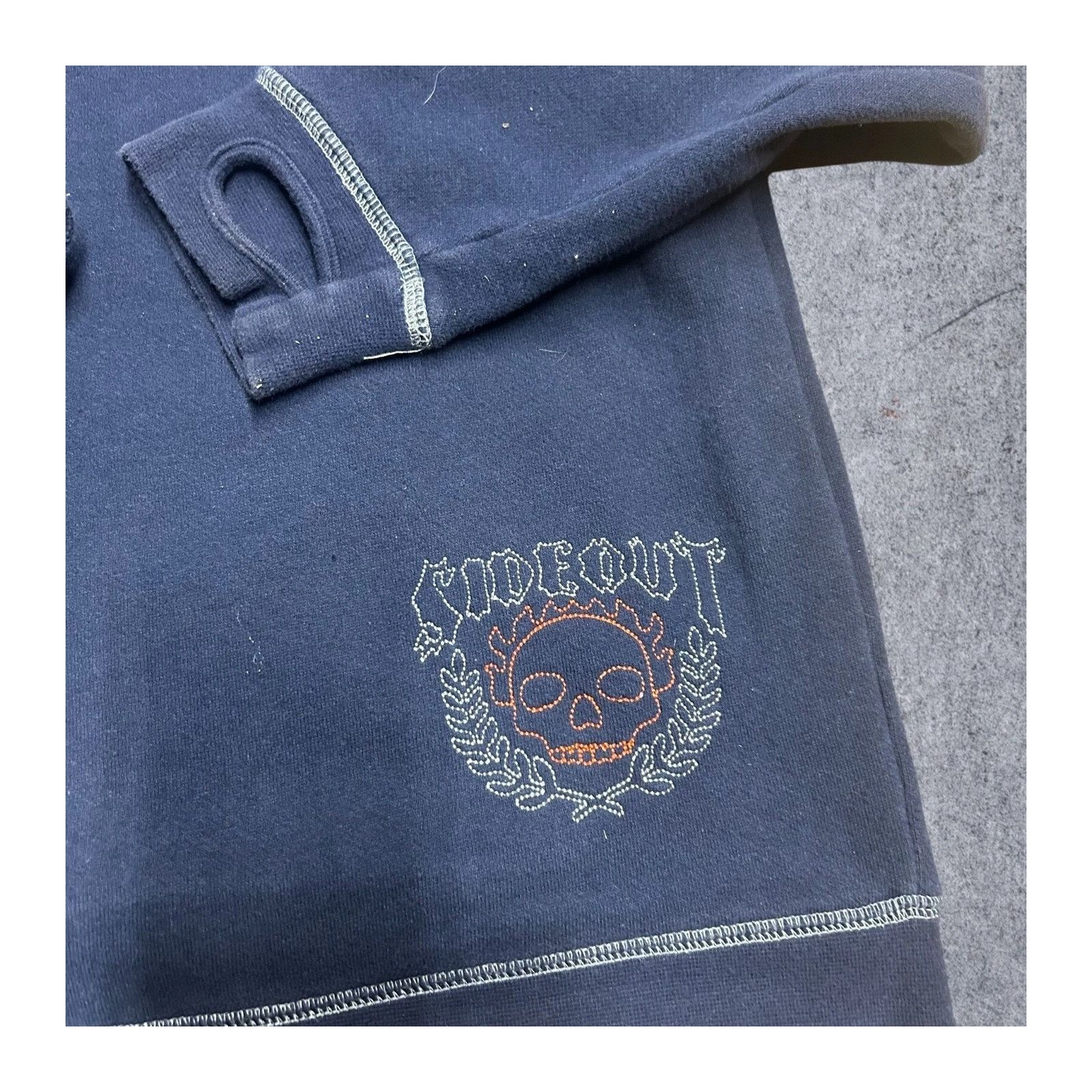 Vintage Vintage Y2K Streetwear Flaming Skull Sideout Hoodie Blue Sma Size US S / EU 44-46 / 1 - 6 Thumbnail