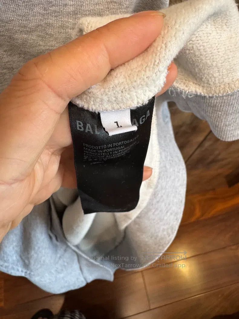 Balenciaga Balenciaga Sweatshirt Size US S / EU 44-46 / 1 - 7 Thumbnail