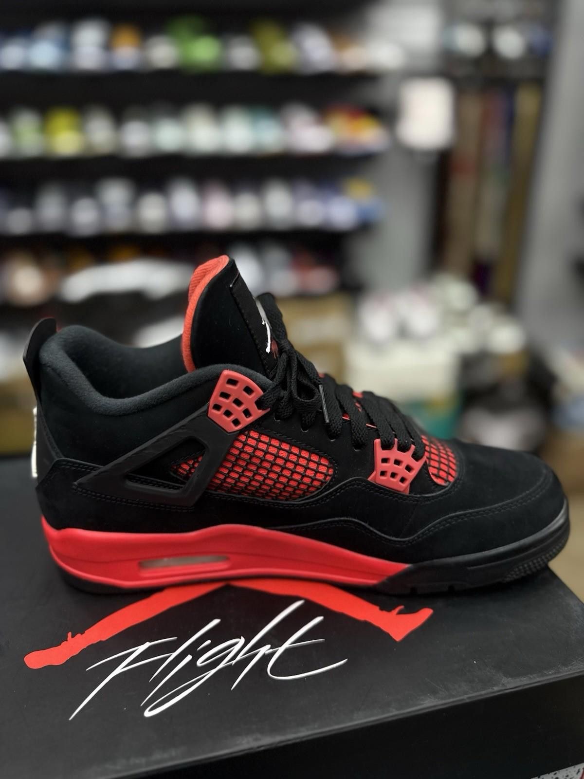 Jordan Brand Air Jordan 4 Retro “Red Thunder” USED Size 10.5 OG ALL Size US 10.5 / EU 43-44 - 4 Thumbnail