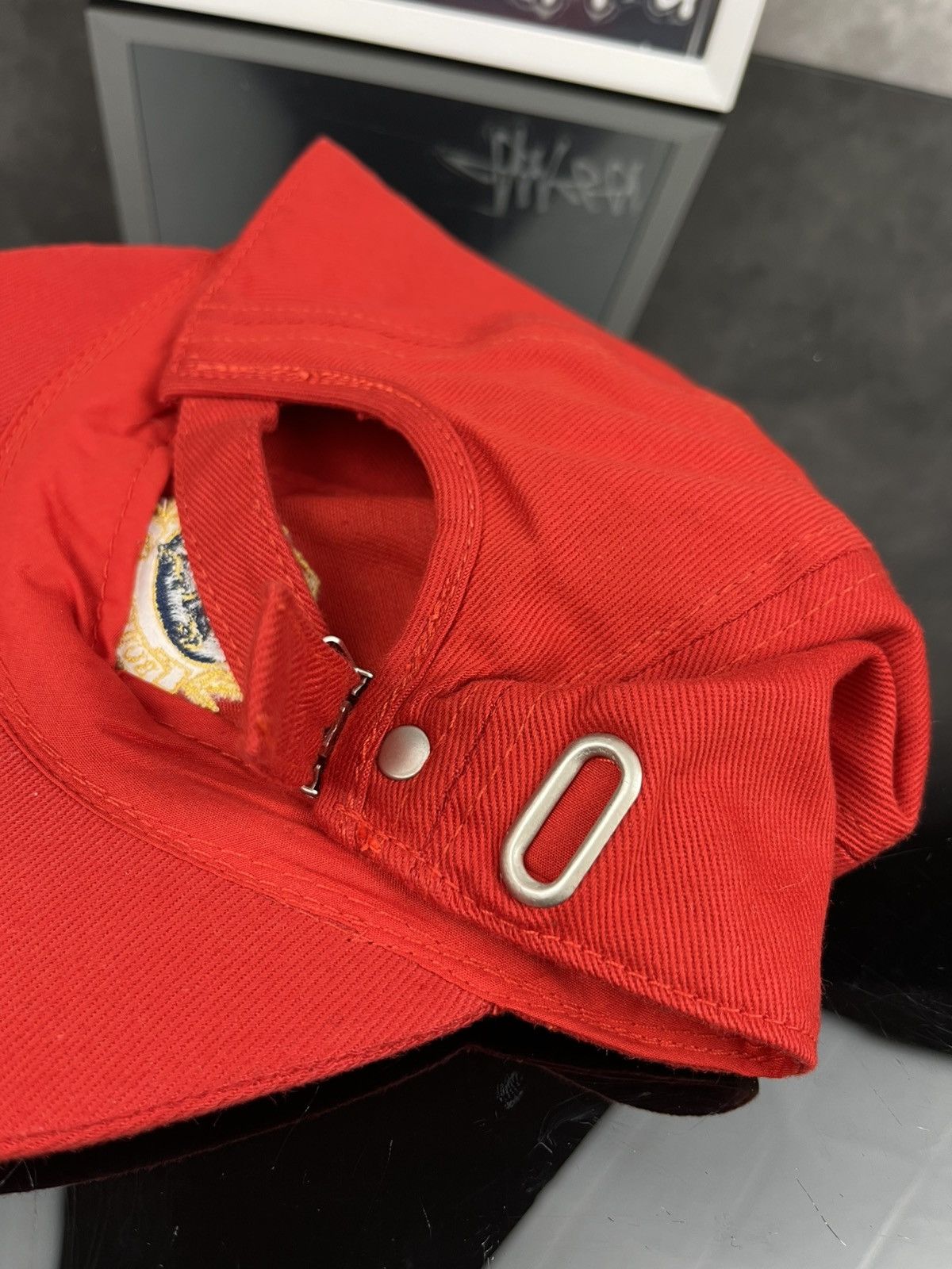 Burberry Vintage 80s Burberrys of London Red Crest Logo Baseball Cap Size ONE SIZE - 6 Thumbnail