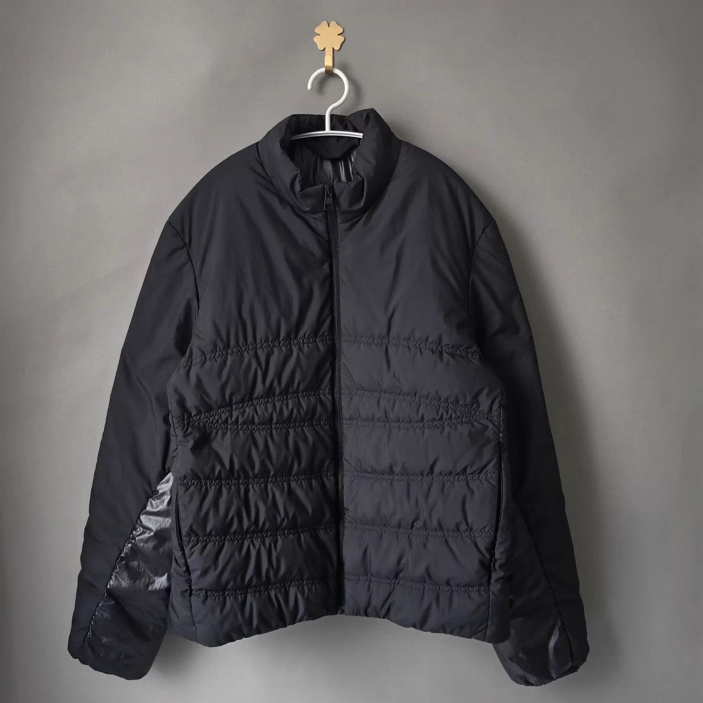 Moncler Moncler 24 CAYO solid puffer jacket zipper stand collar Size US L / EU 52-54 / 3 - 1 Thumbnail
