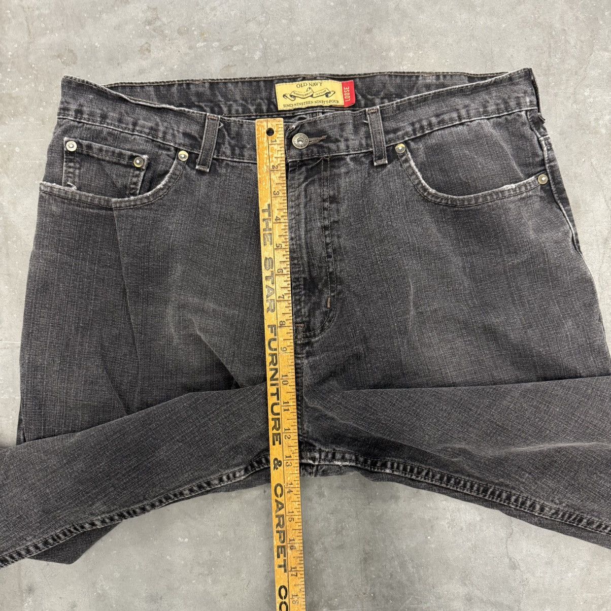 Vintage VINTAGE Y2K BLACK LOOSE BAGGY OLD NAVY DENIM SKATER JEANS Size US 36 / EU 52 - 14 Thumbnail