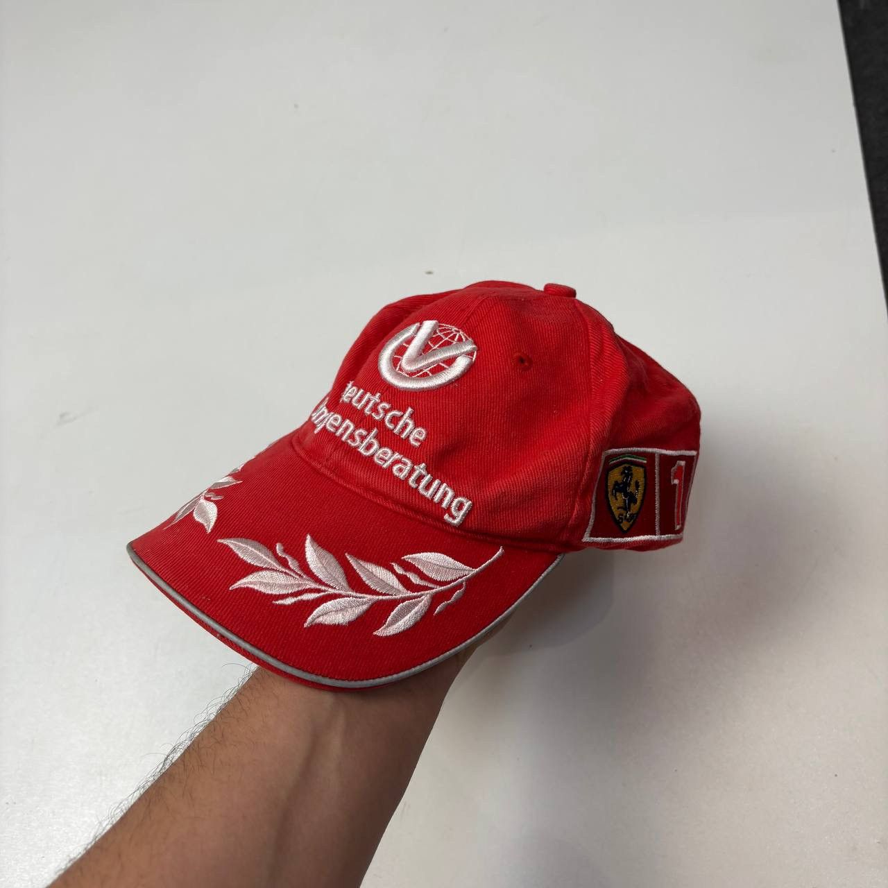 Ferrari Ferrari Michael Schumacher F1 2000 vintage cap Size:One Size Size ONE SIZE - 1 Thumbnail
