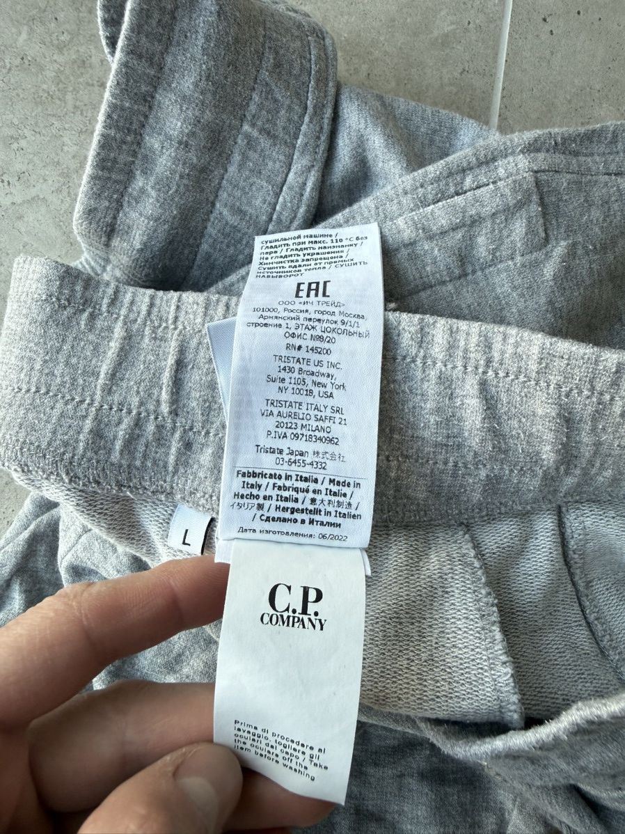 C.P. Company C.P. Company Shorts Size US 34 / EU 50 - 6 Thumbnail