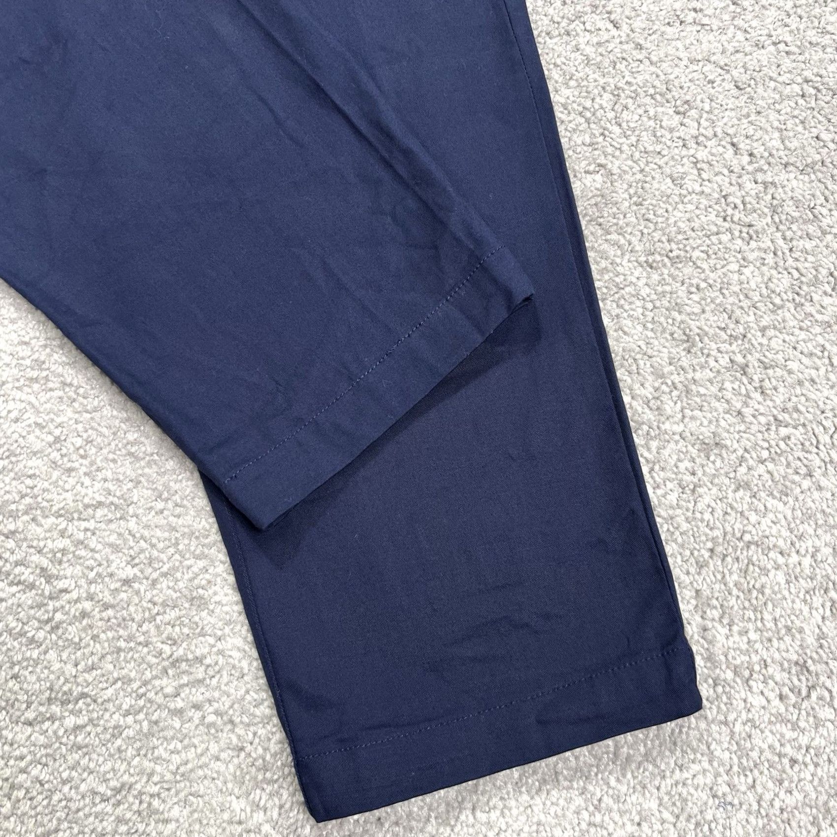 Fabletics Fabletics Pants Mens 32x34 The High Side Chino Navy Blue Classic Fit Stretch NWT Size US 32 / EU 48 - 4 Thumbnail