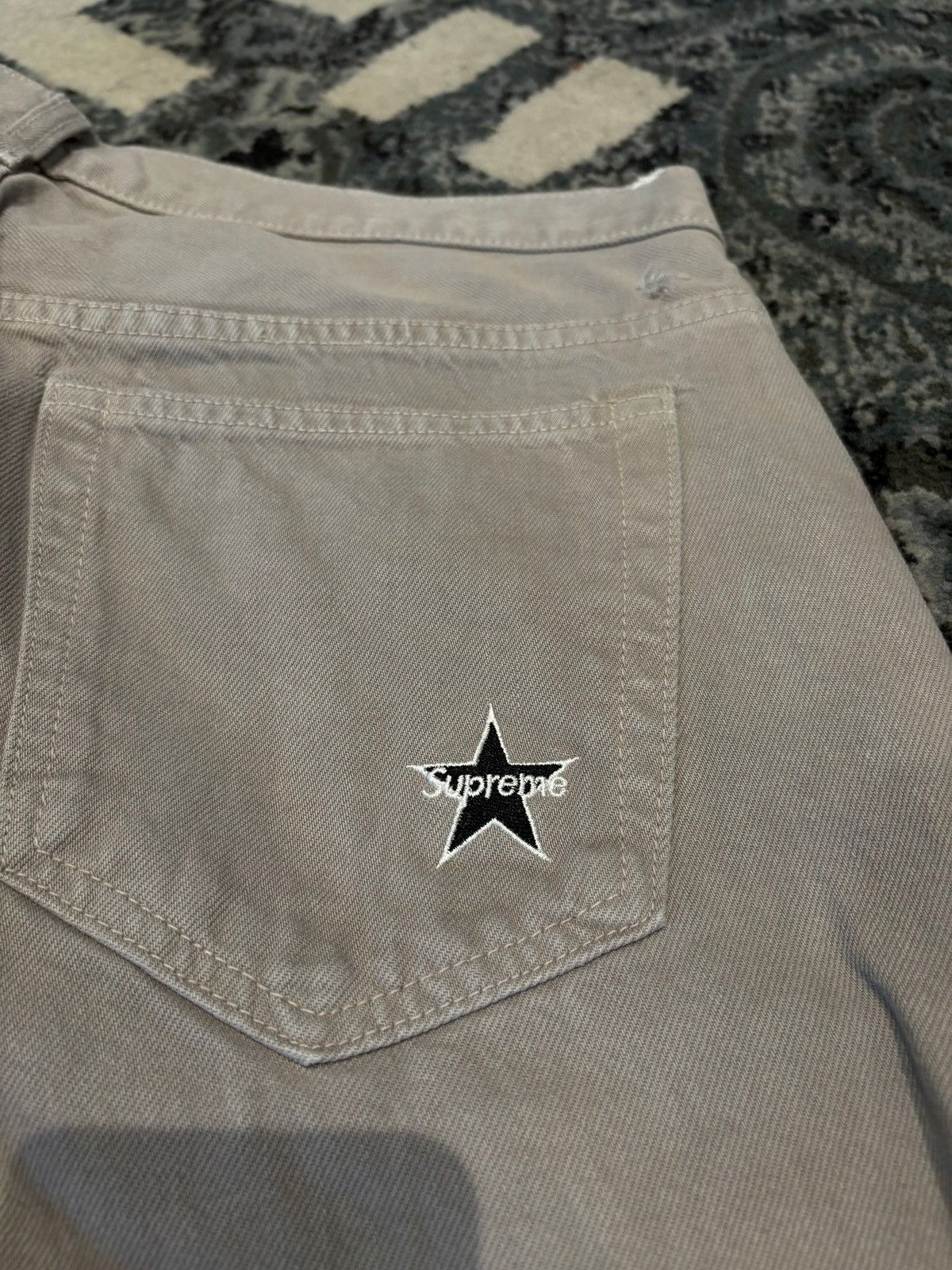 Supreme Supreme Gray Pants 32 Size US 32 / EU 48 - 2 Thumbnail