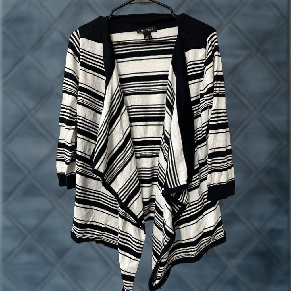 White House Black Market VINTAGE White House Black Market Open Front Waterfall Cardigan Sweater Striped Large Black & White Womens Size L / US 10 / IT 46 - 1 Thumbnail