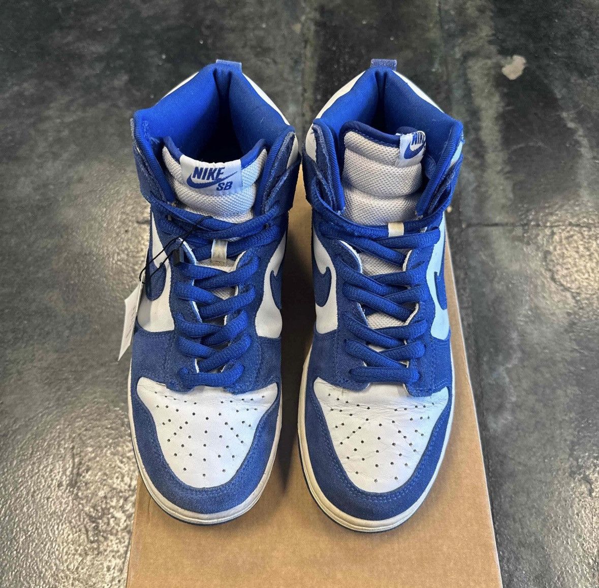 Nike Nike SB Kentucky Size US 8.5 / EU 41-42 - 3 Thumbnail