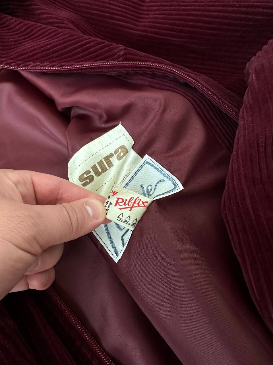 Japanese Brand × Vintage Vintage Switzerland TrackSuit Velvet Red Pants and Jacket Size M / US 6-8 / IT 42-44 - 14 Thumbnail