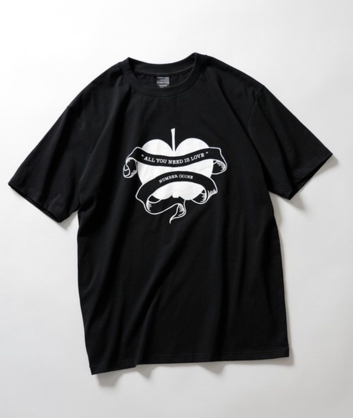 image of Number N Ine Number Nine Apple Tee Size 5 in Black, Men's