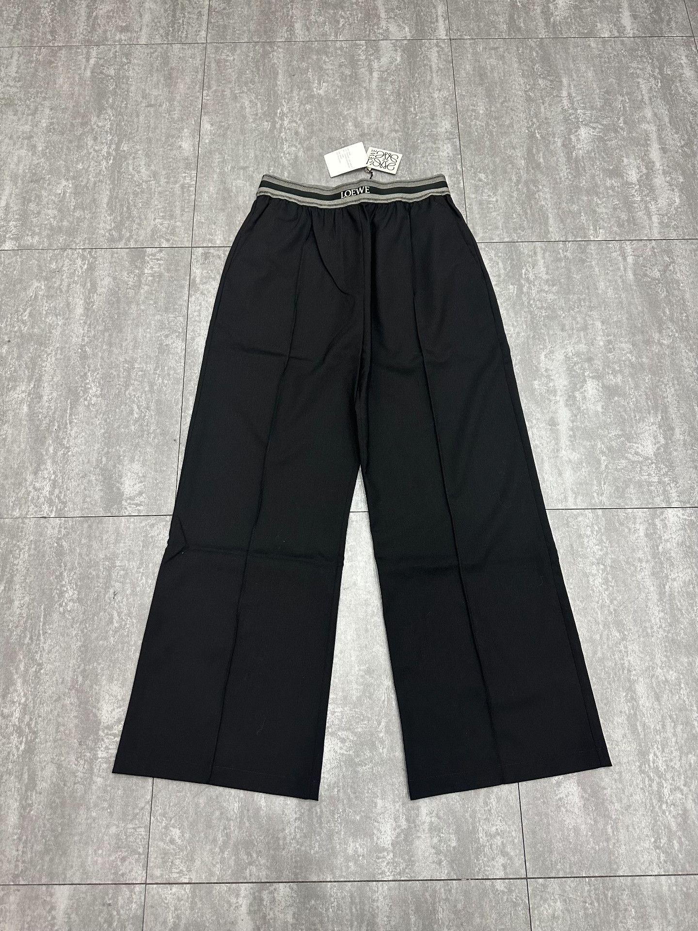 Loewe Loewe Wool Black Casual Pants 28 Men Size US 28 / EU 44 - 1 Thumbnail