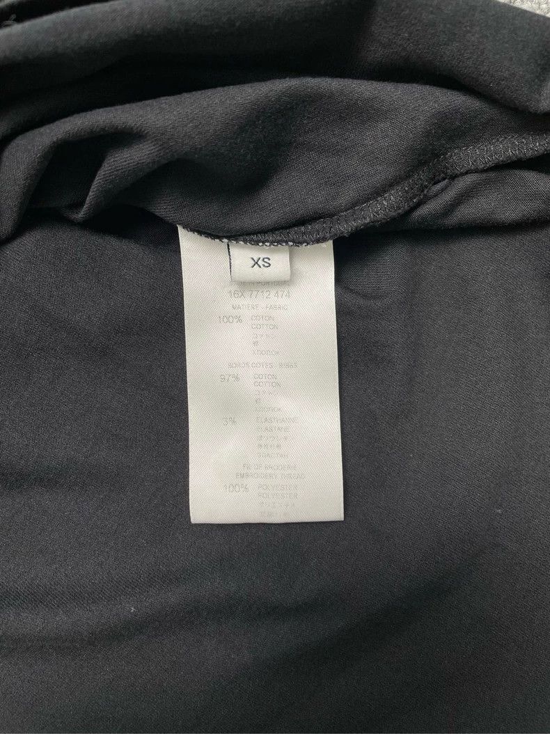 Givenchy Givenchy Black Short-sleeve with Chest Letter Embroidery Pr Size US XS / EU 42 / 0 - 5 Thumbnail