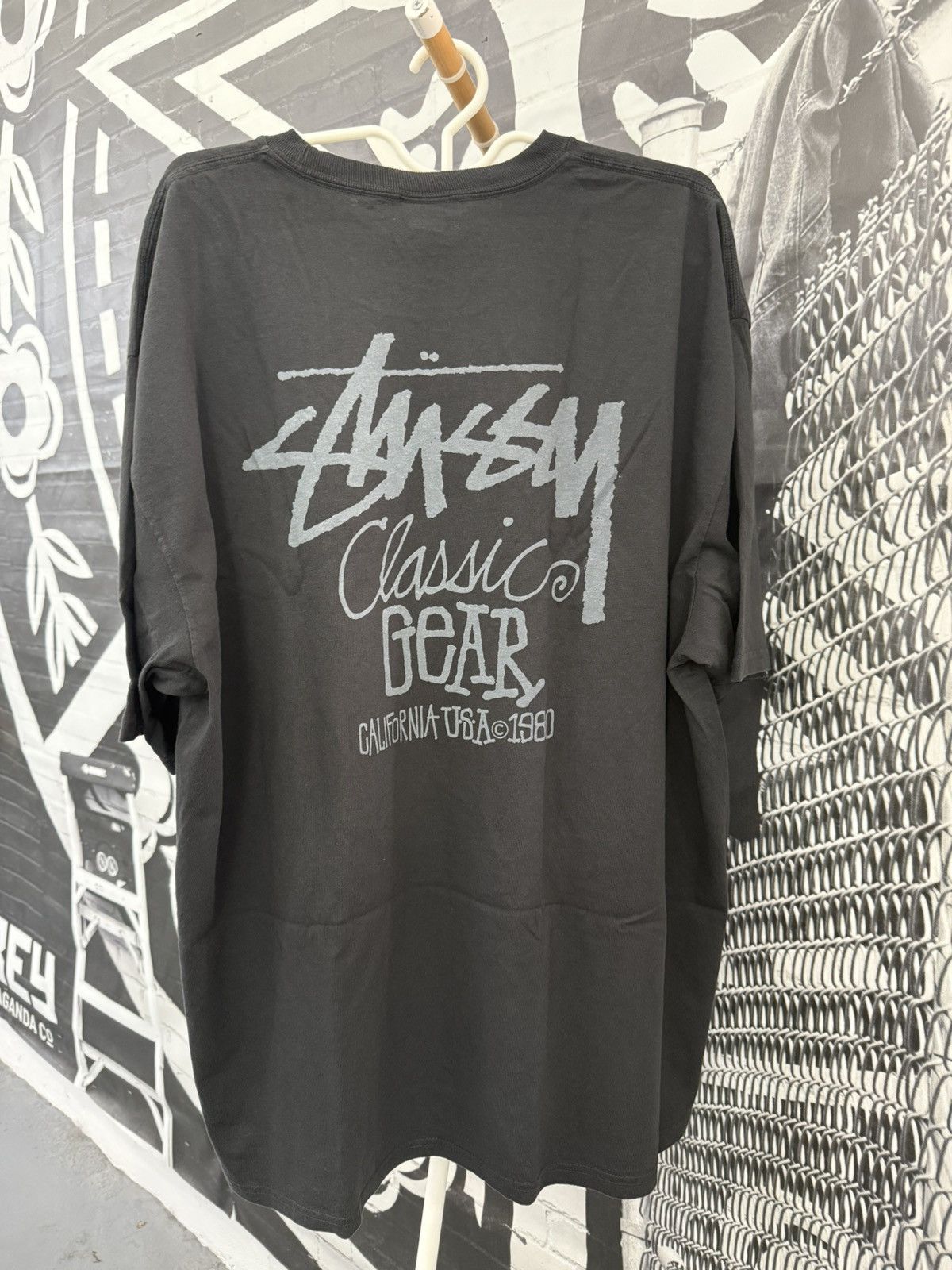 Stussy 🎱 Stussy Classic Gear Pigment Dyed Tee Shirt 2XL Black XXL 🎱 Size US XXL / EU 58 / 5 - 3 Thumbnail